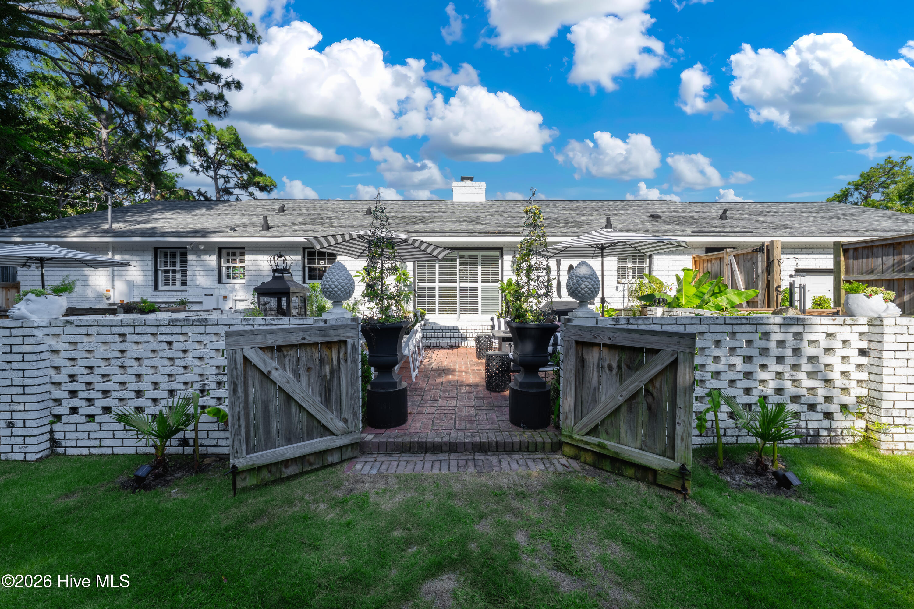 2228 Parham Drive