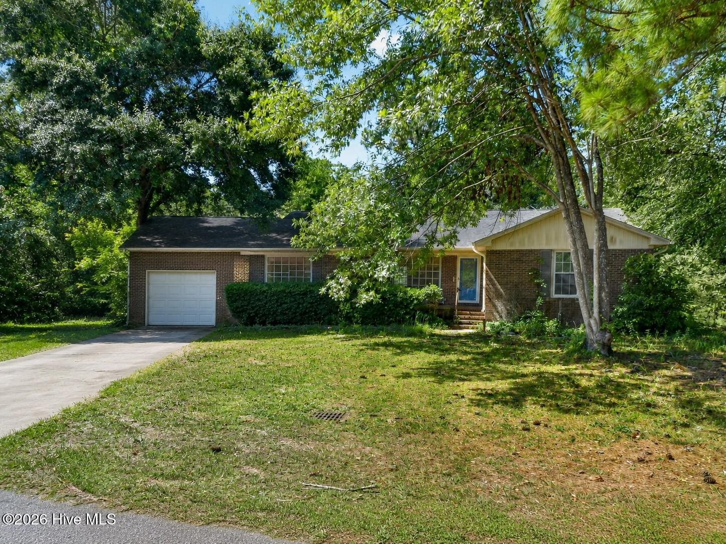 18 Pelican Point Road