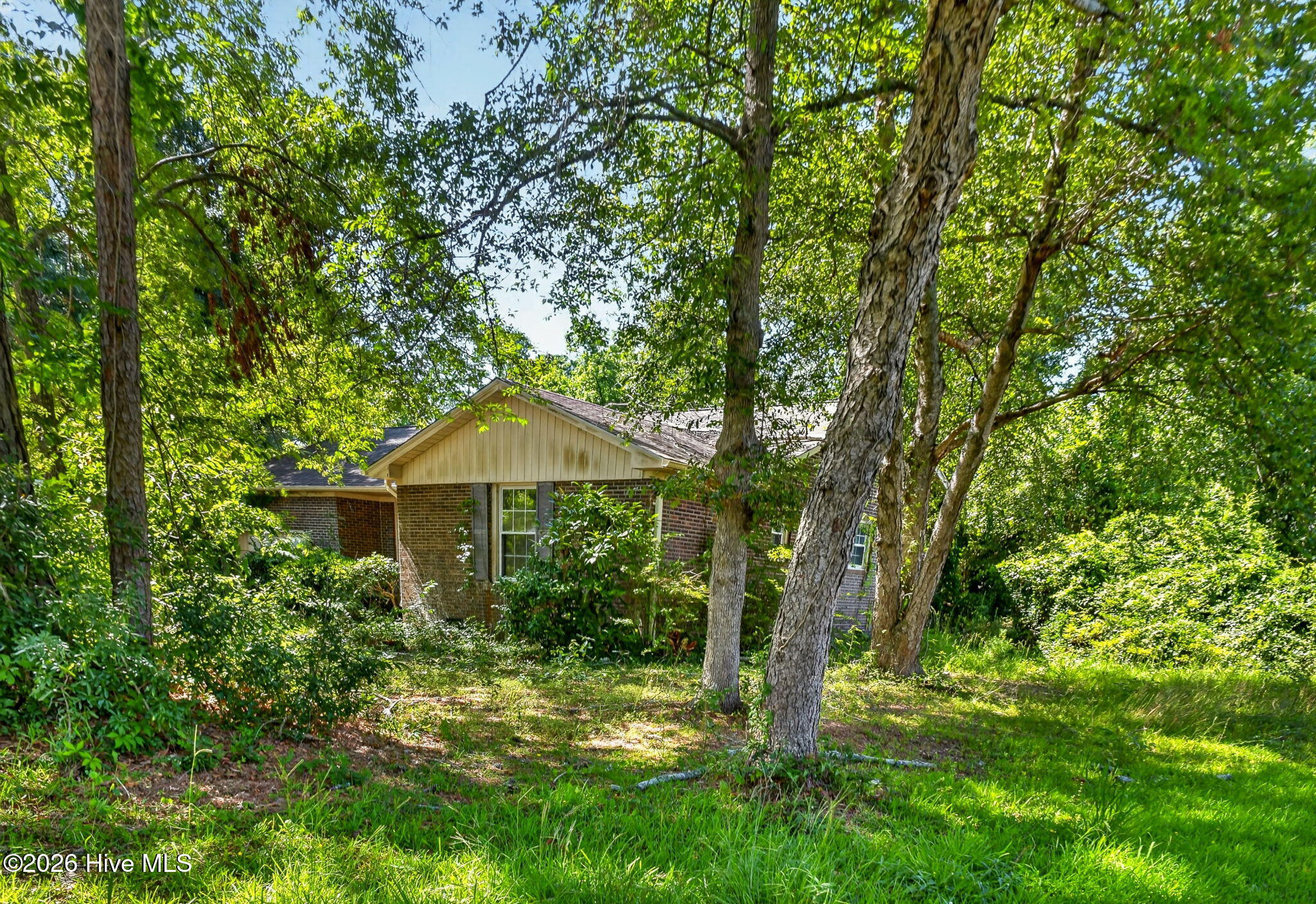 18 Pelican Point Road
