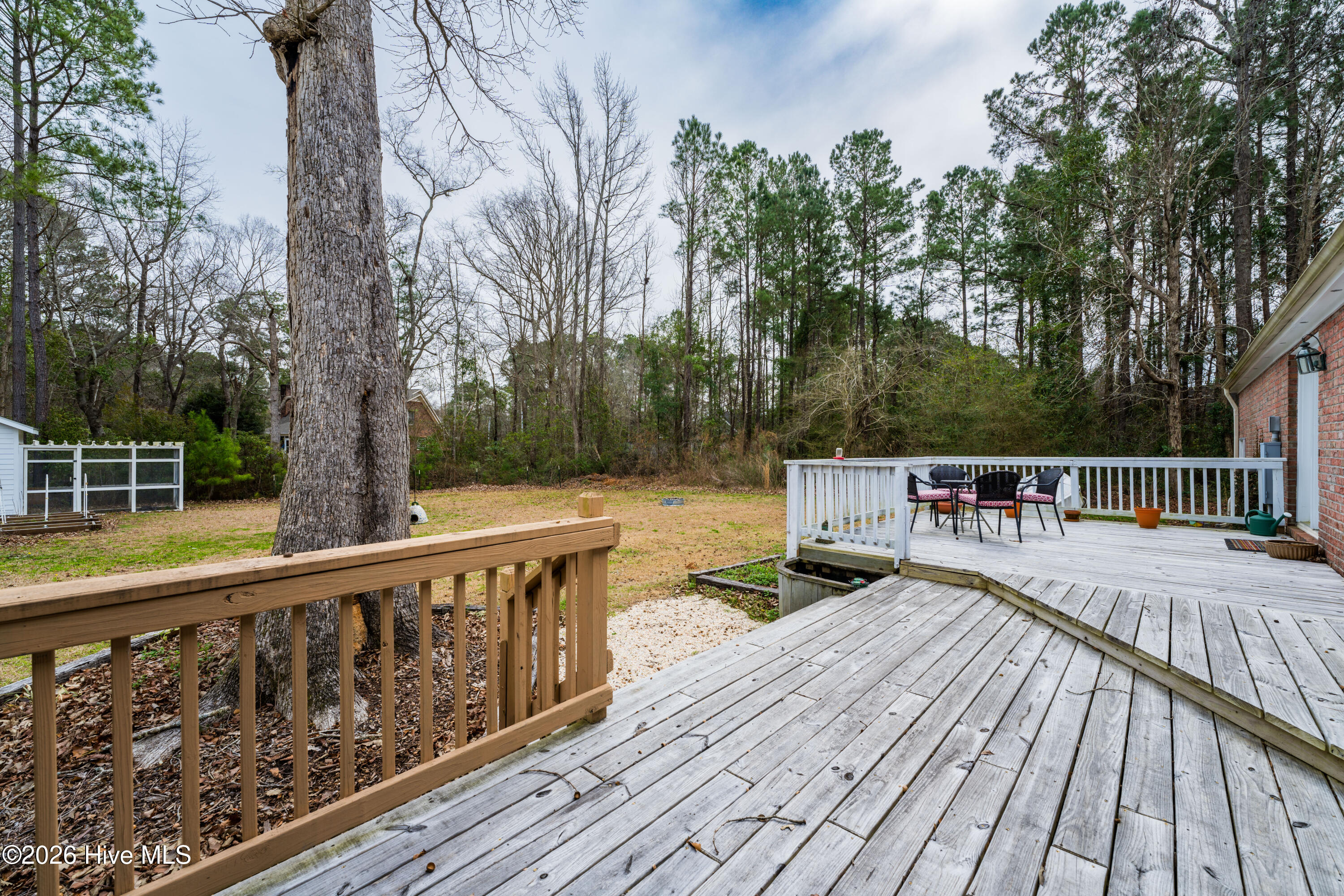 121 E Pointe Road
