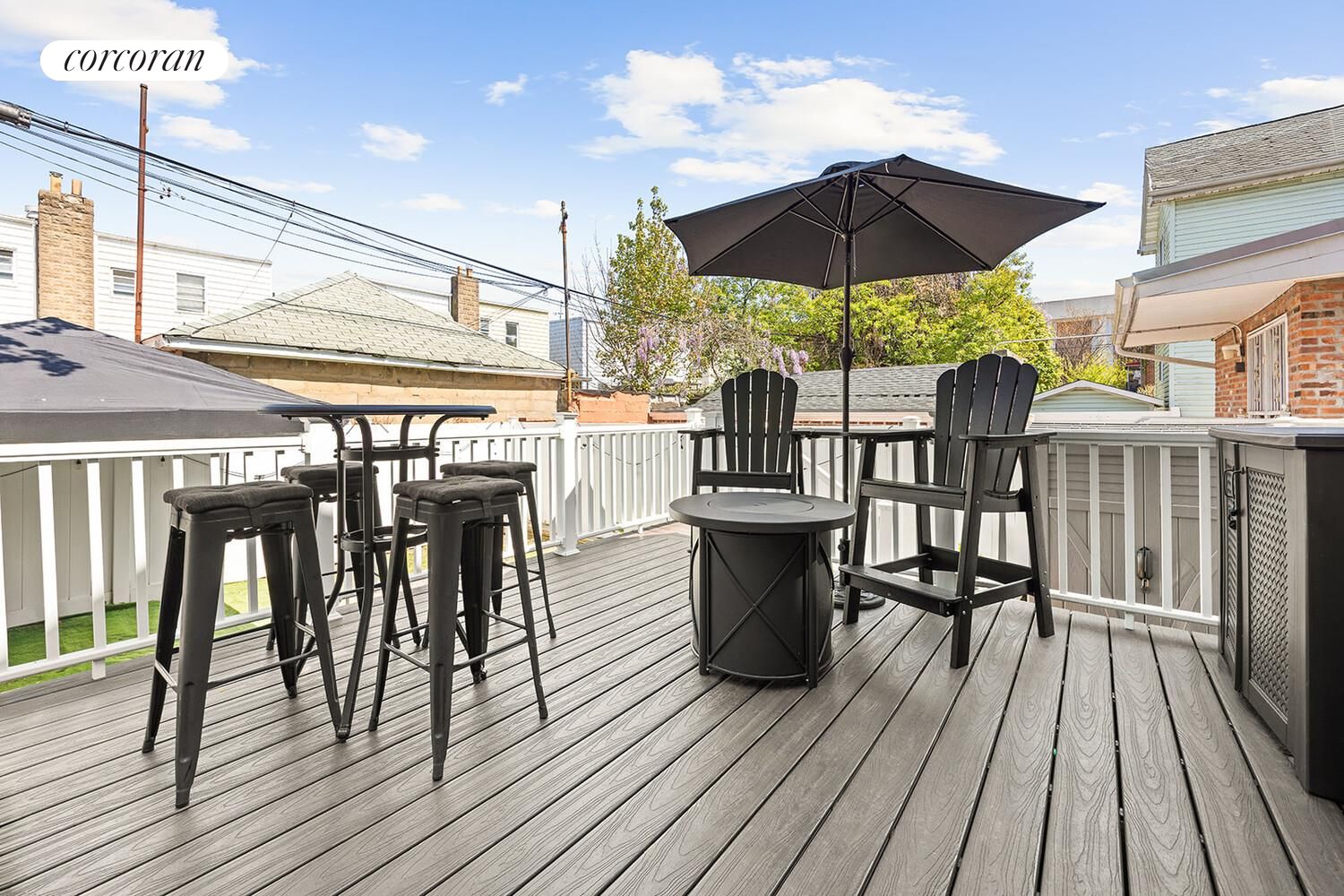 2047 E 54th Street