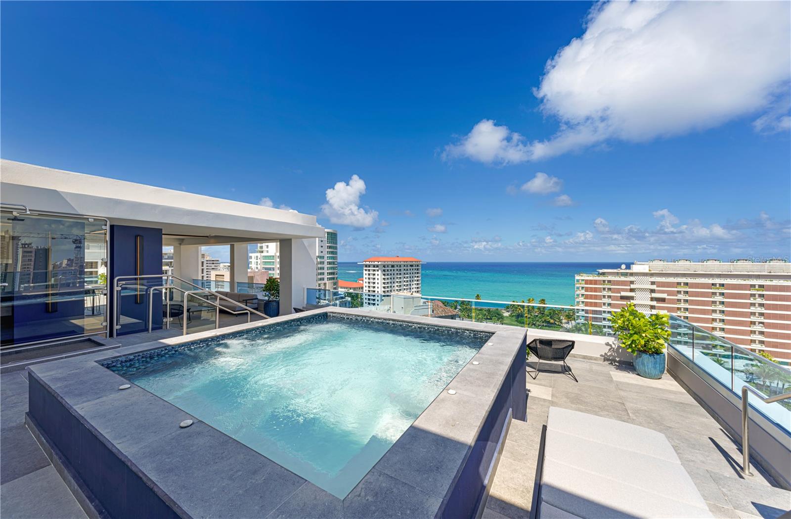 14 DELCASSE ST #803