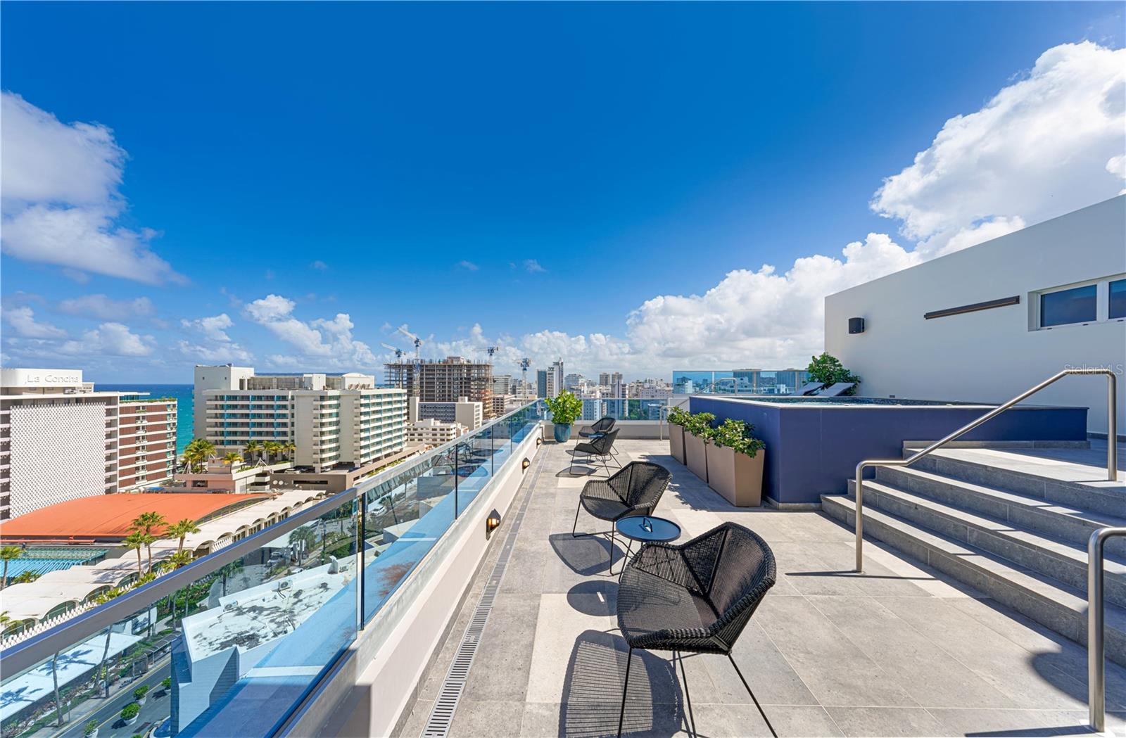 14 DELCASSE ST #803