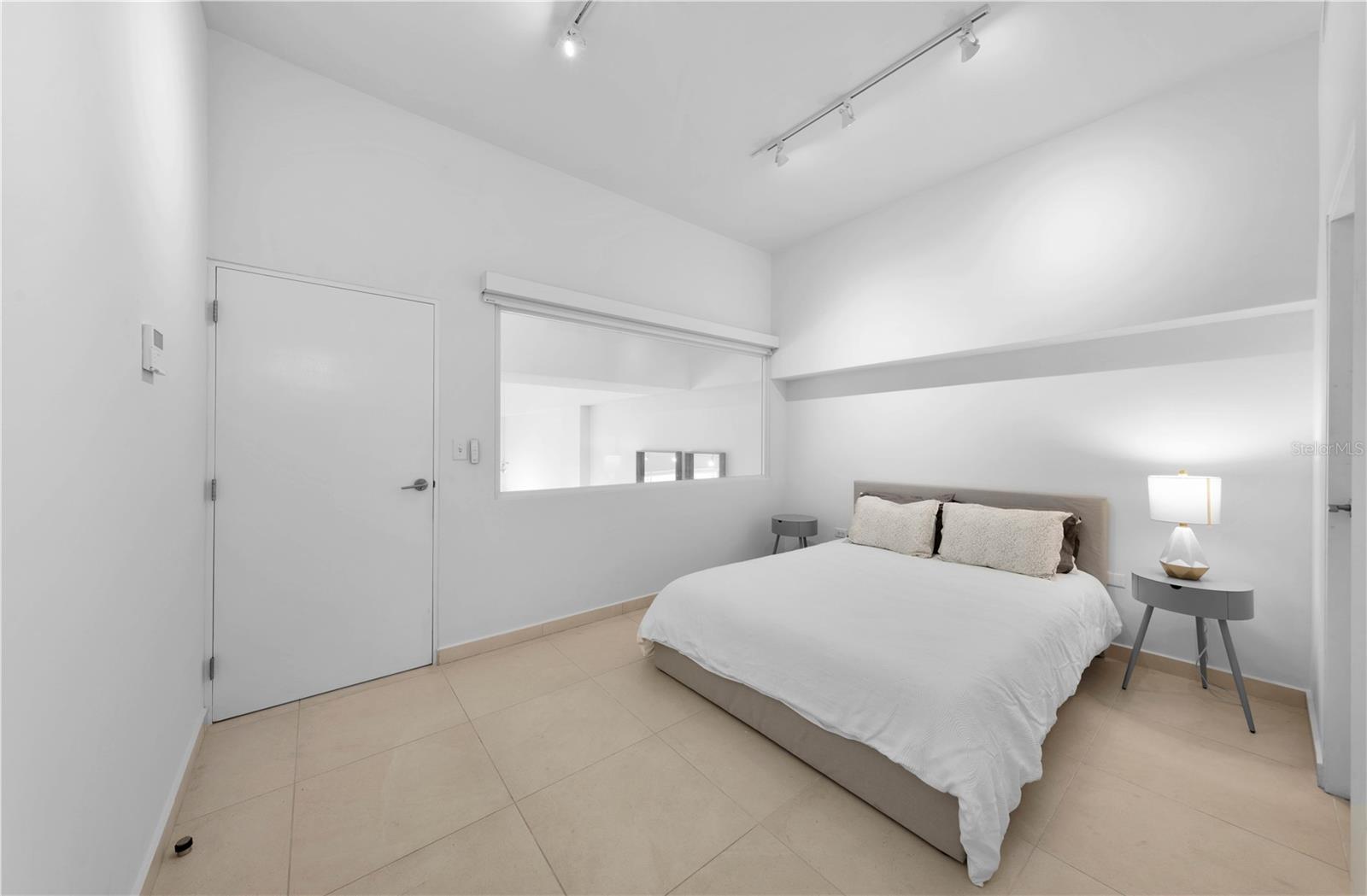 25 MUNOZ RIVERA AVE #414