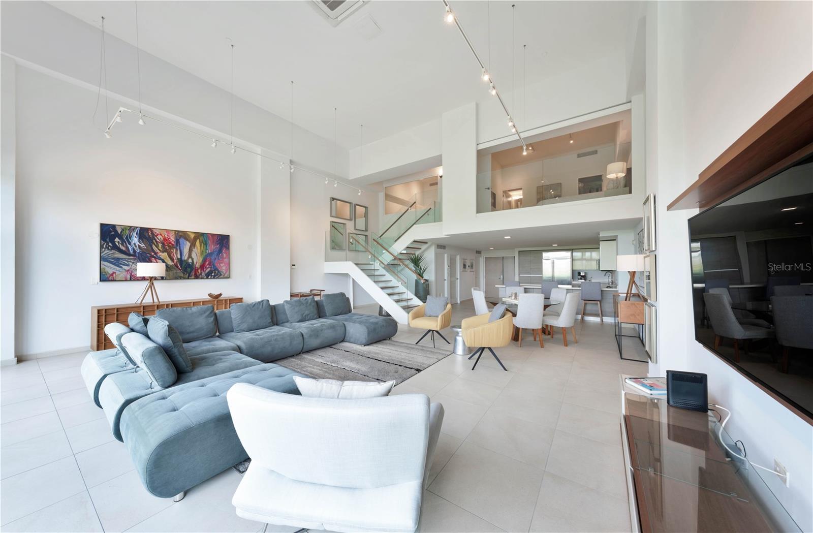 25 MUNOZ RIVERA AVE #414