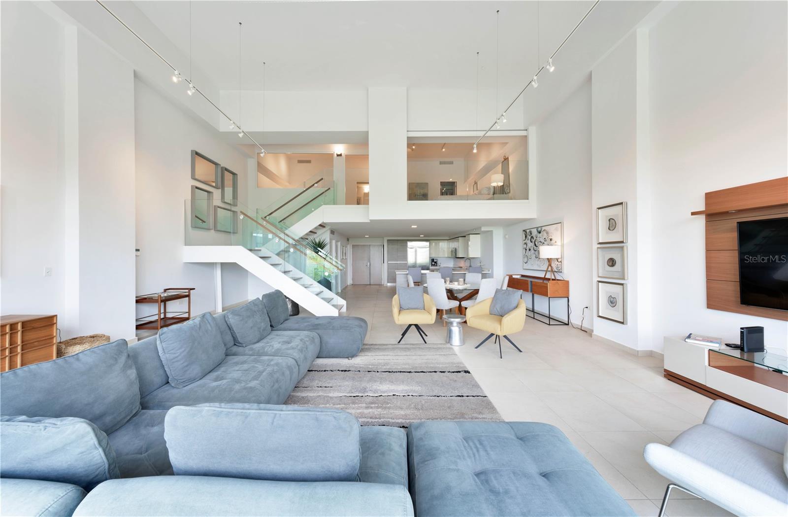 25 MUNOZ RIVERA AVE #414