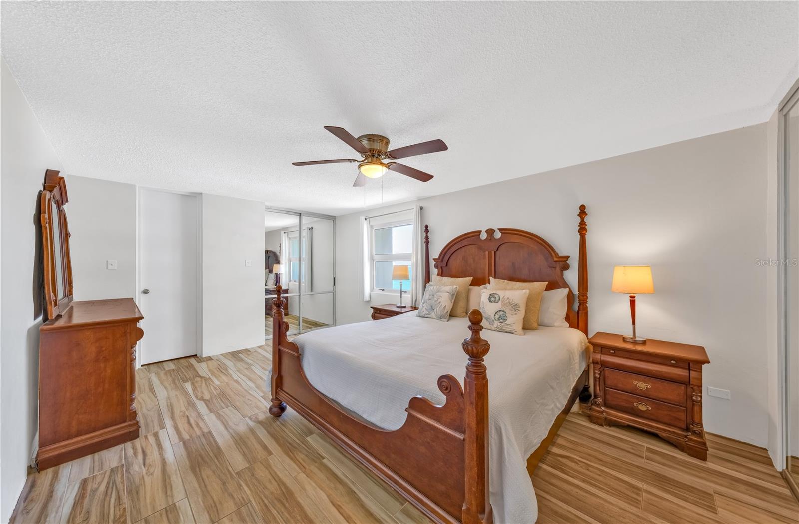 3307 ISLA VERDE AVE #1202