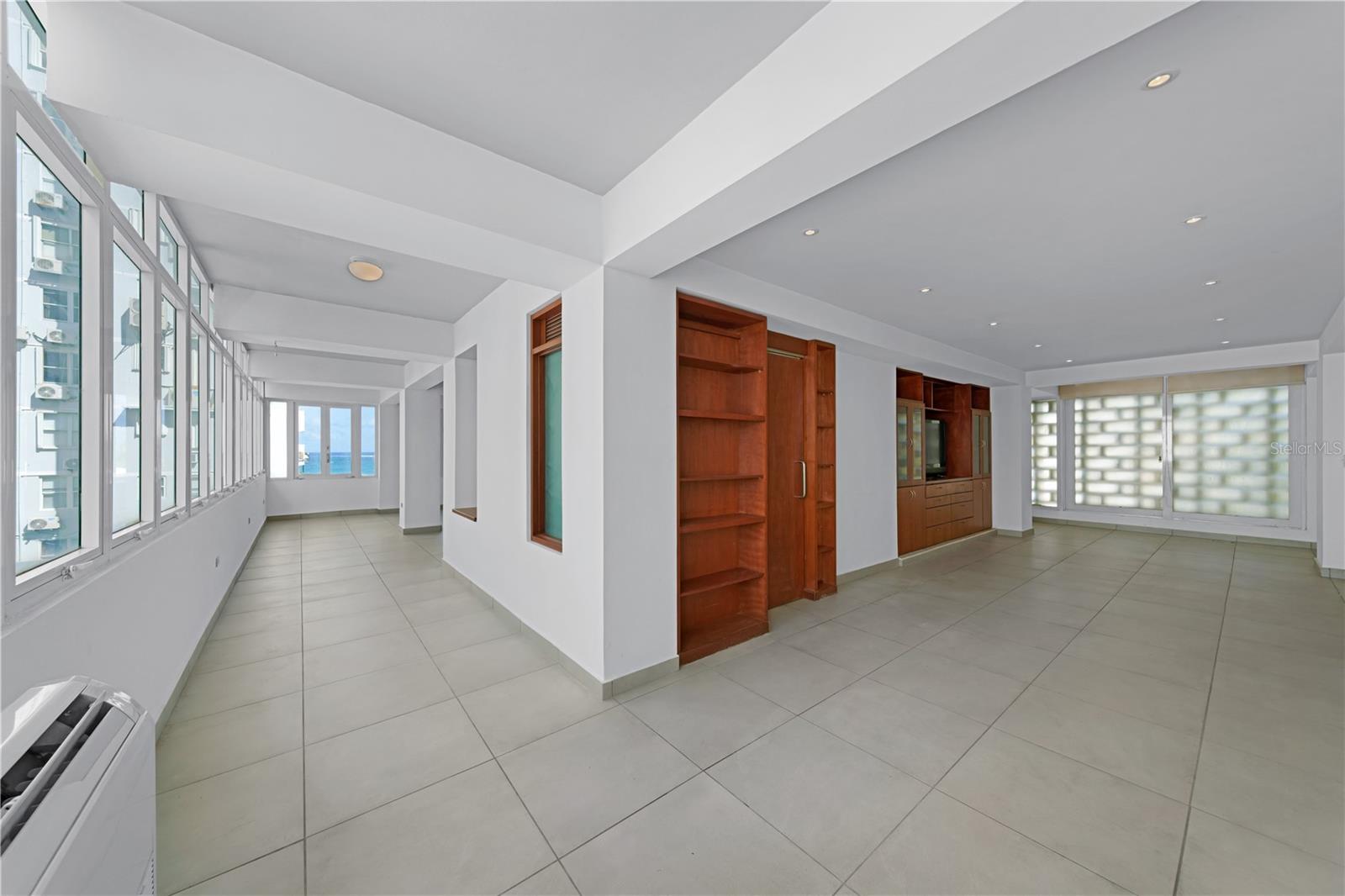 8 MANUEL RODRIGUEZ SERRA ST #2B