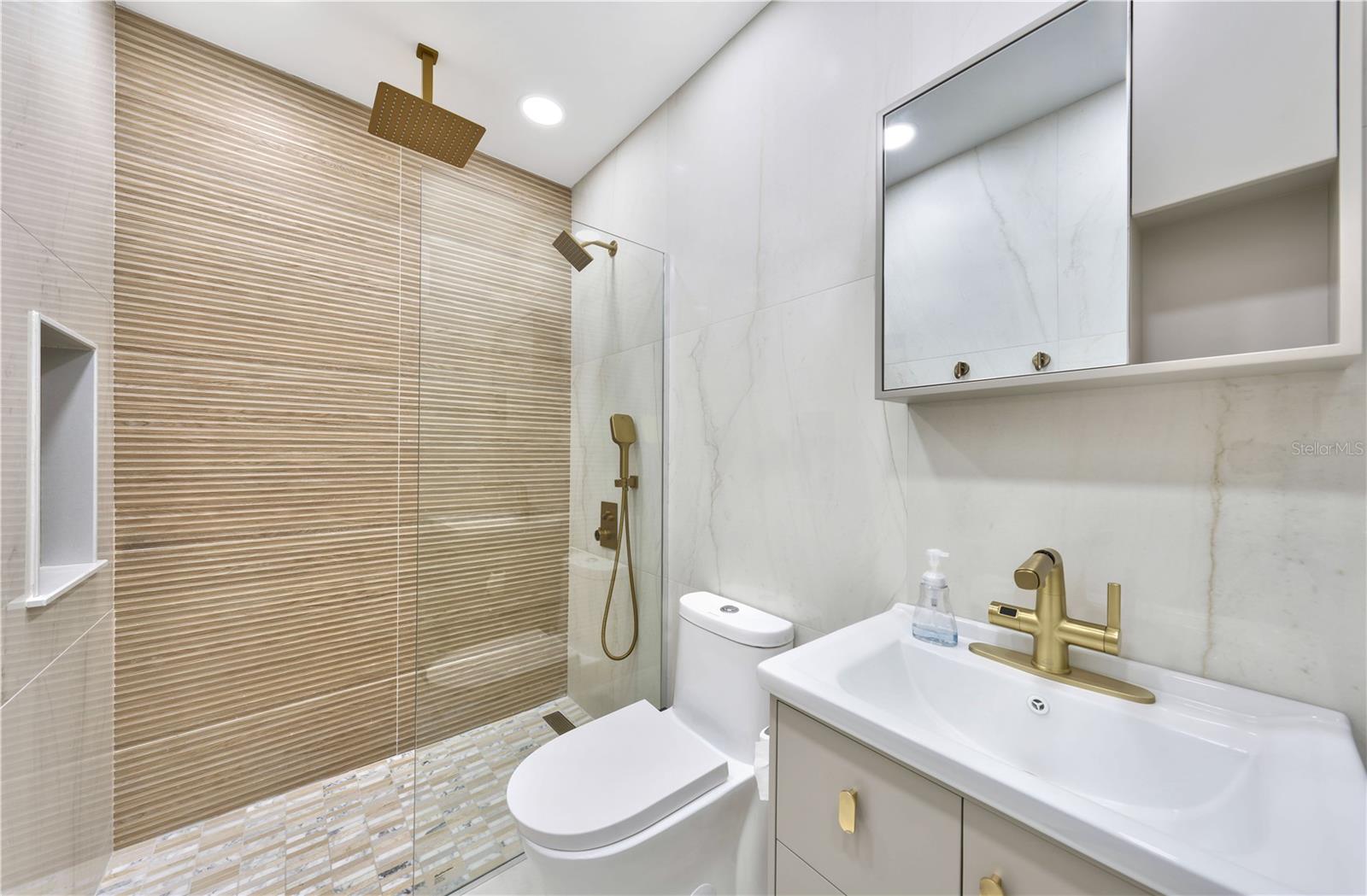 6000 RIO MAR BLVD #7126