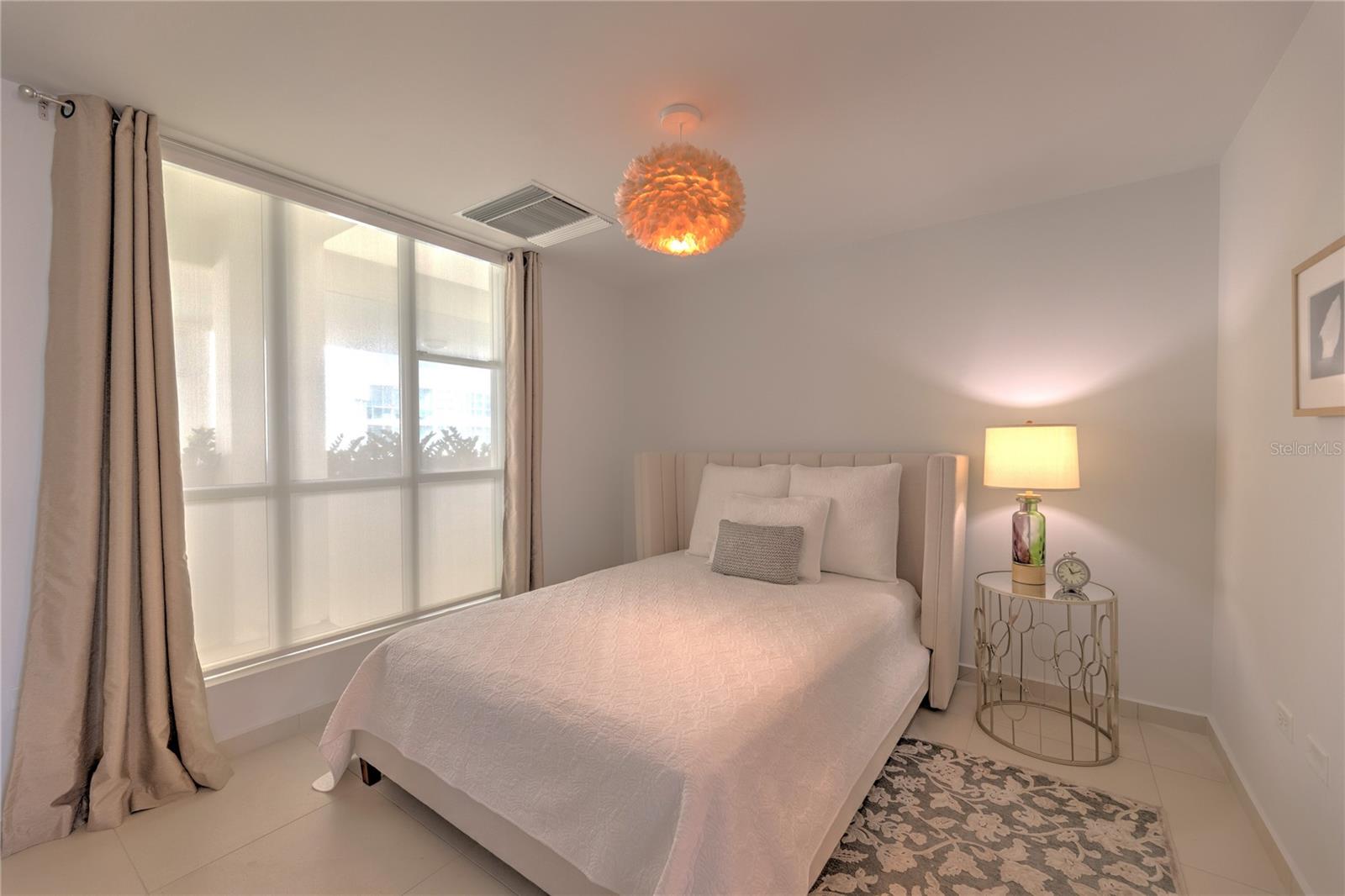 25 MUNOZ RIVERA AVE #808