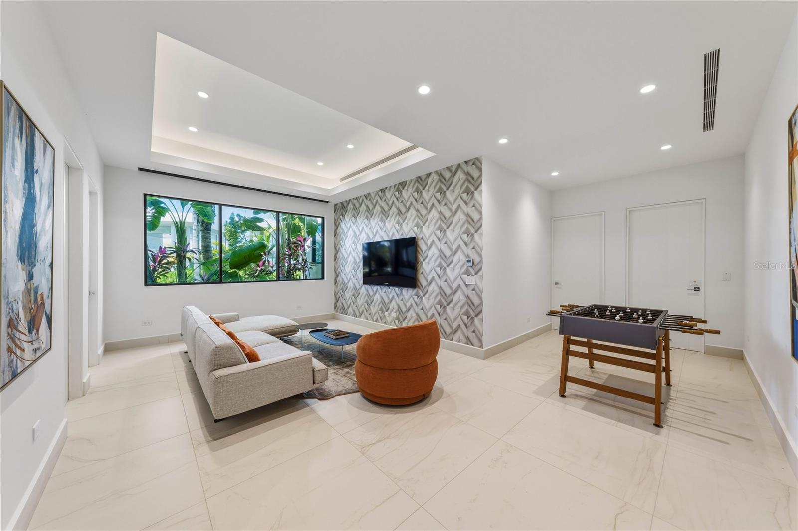 7000 BAHIA BEACH BLVD., G8 ATLANTIC DRIVE