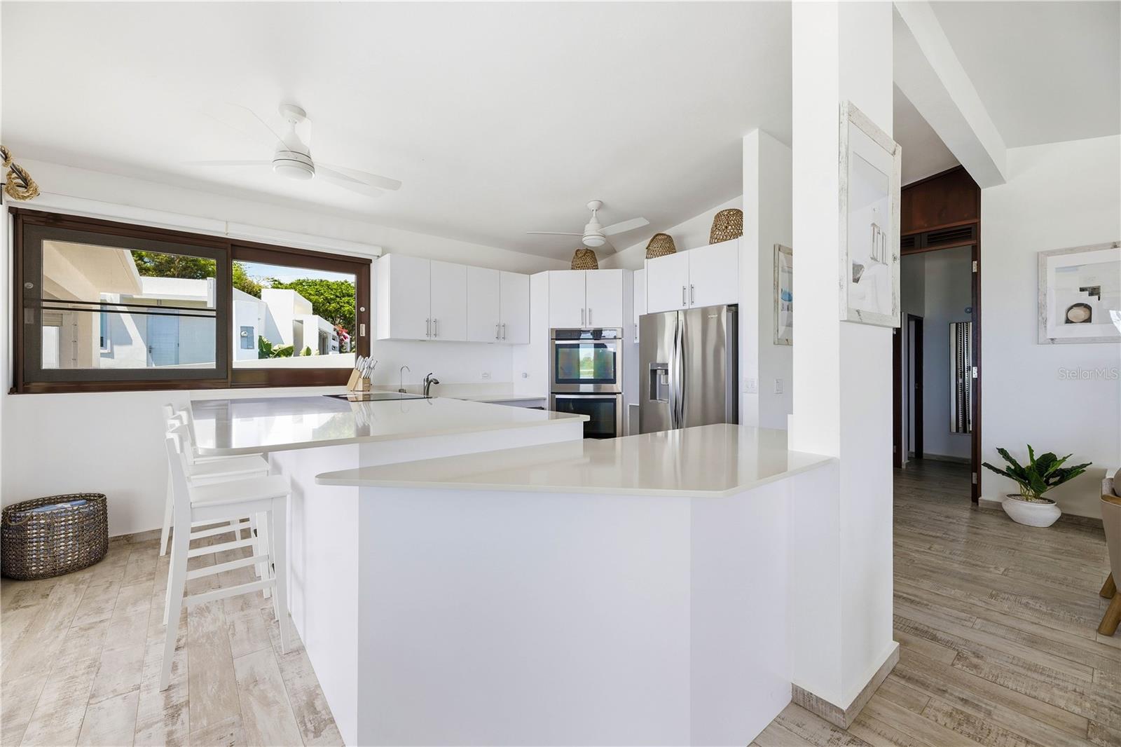 94 EL COCAL COUNTRY AND BEACH CLUB