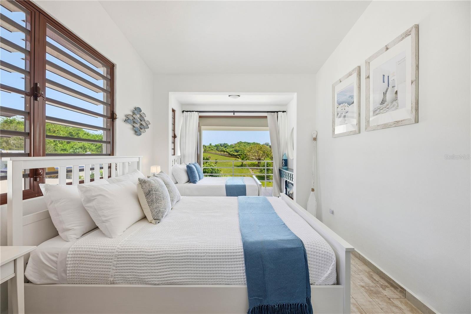 94 EL COCAL COUNTRY AND BEACH CLUB