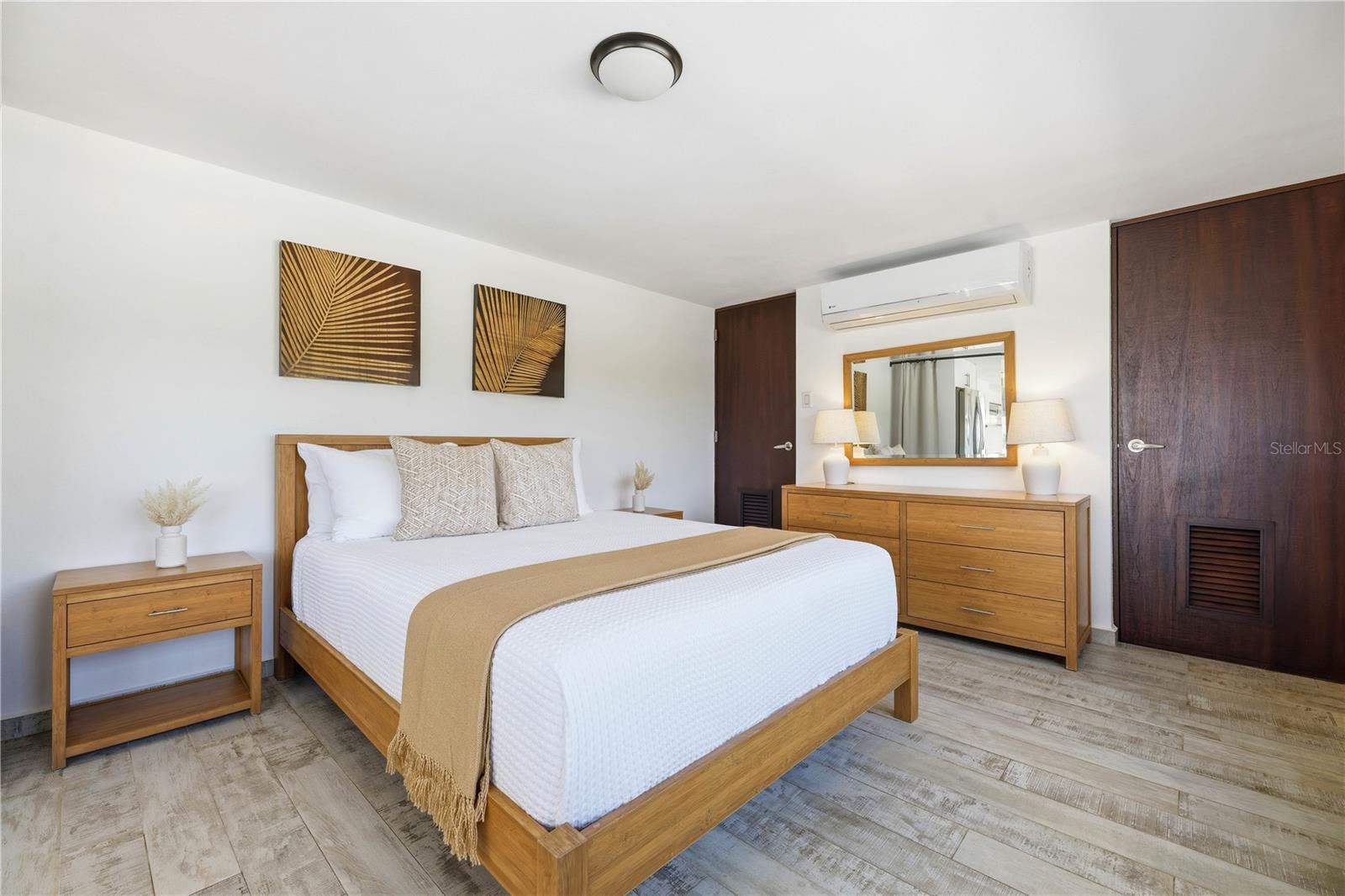 94 EL COCAL COUNTRY AND BEACH CLUB