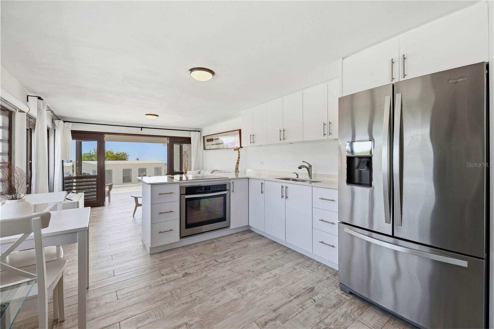 94 EL COCAL COUNTRY AND BEACH CLUB