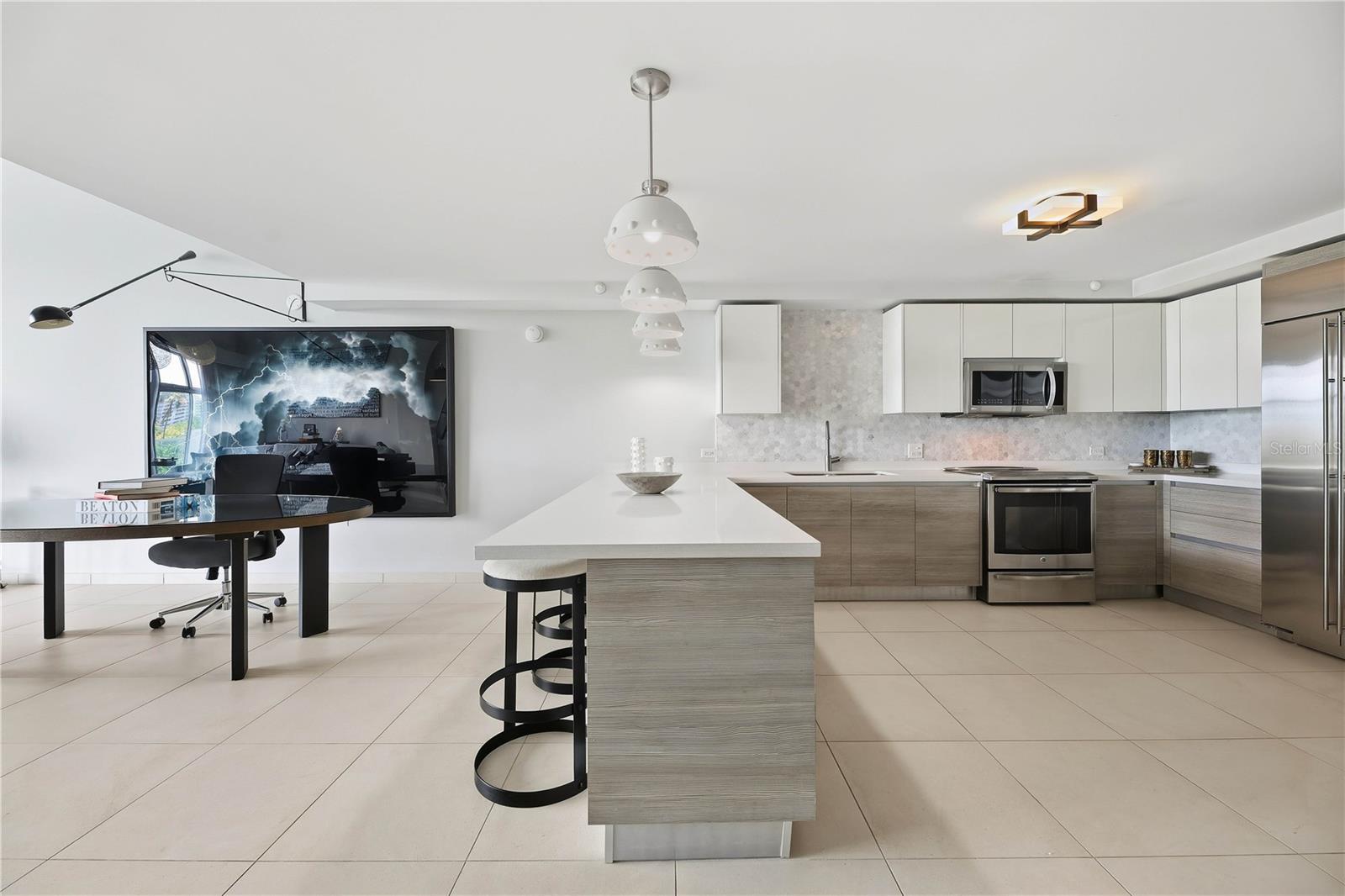 25 MUNOZ RIVERA AVE #413