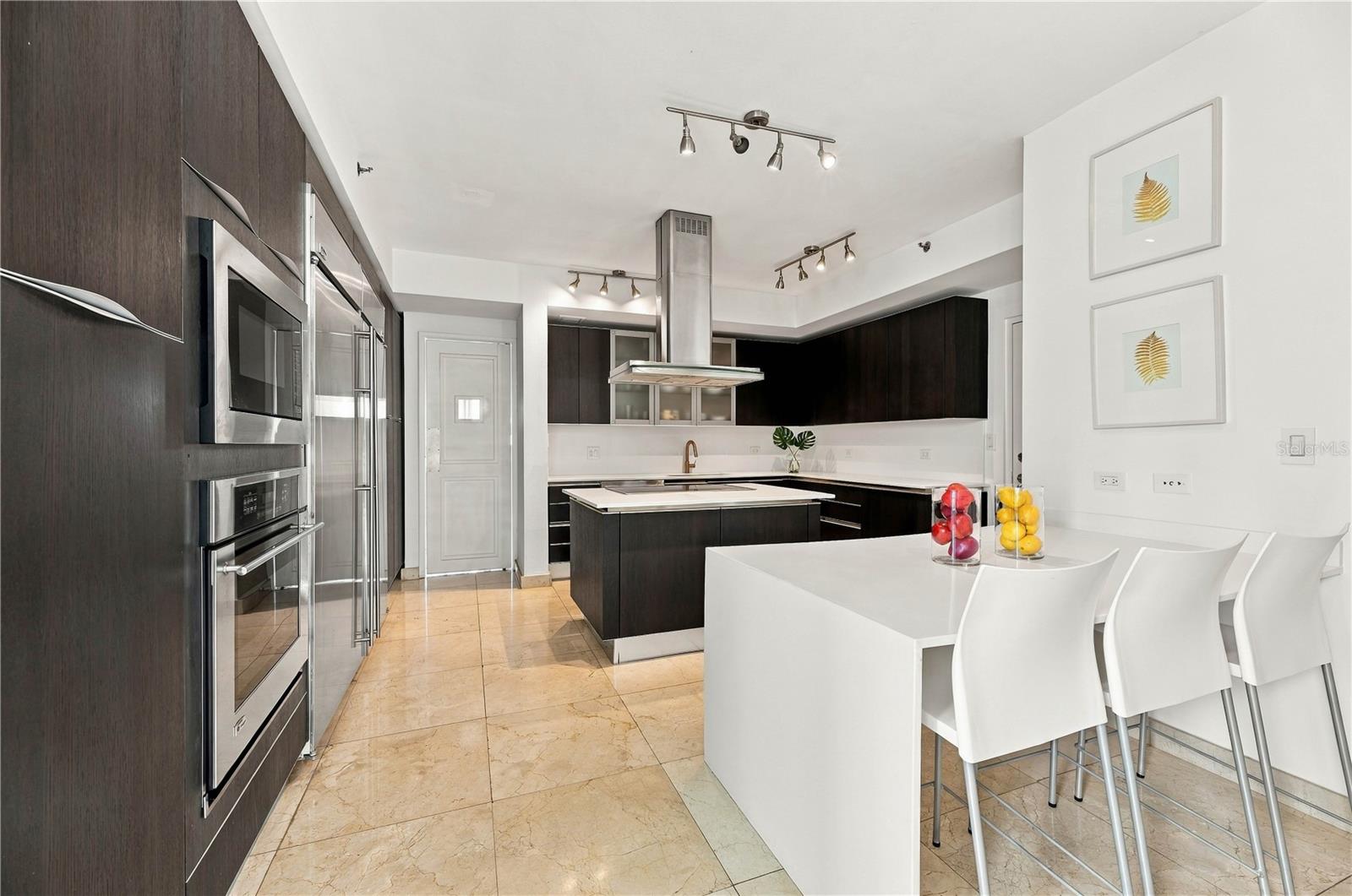 35 MUNOZ RIVERA AVE #901
