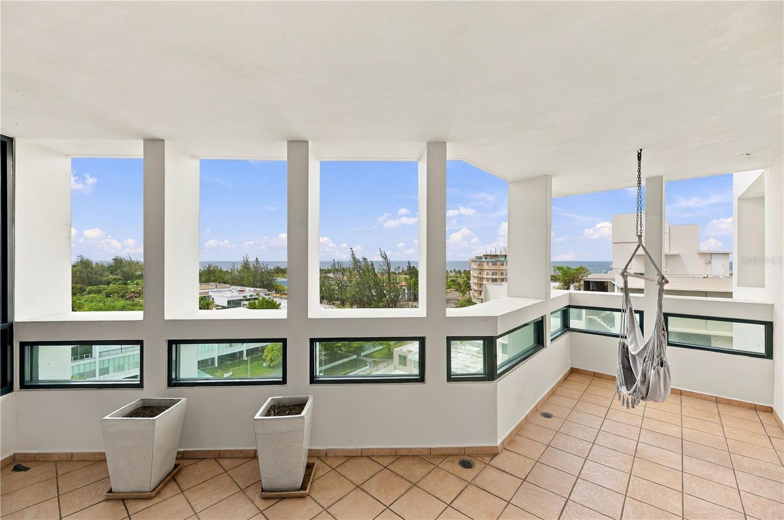 35 MUNOZ RIVERA AVE #901