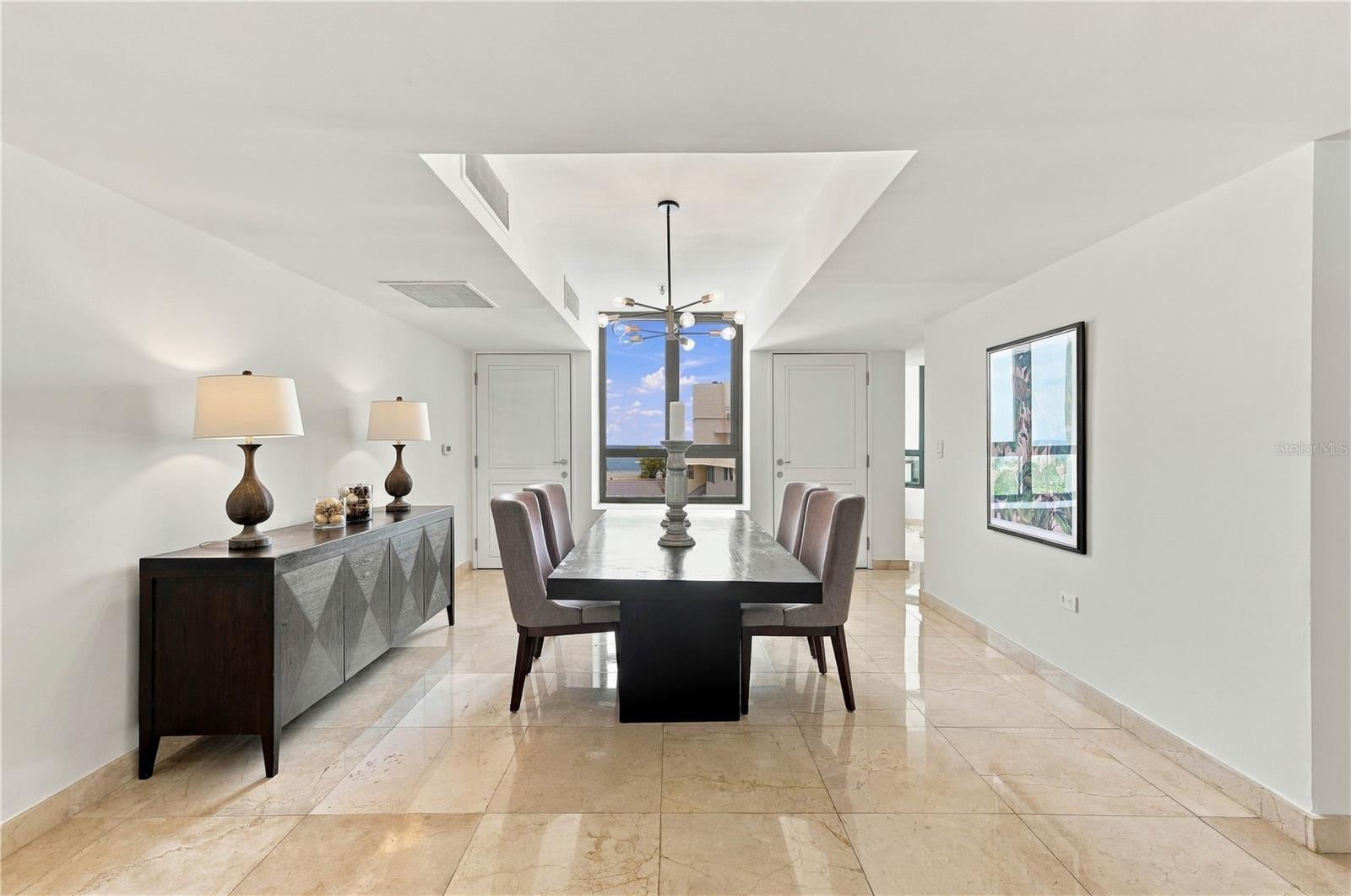 35 MUNOZ RIVERA AVE #901