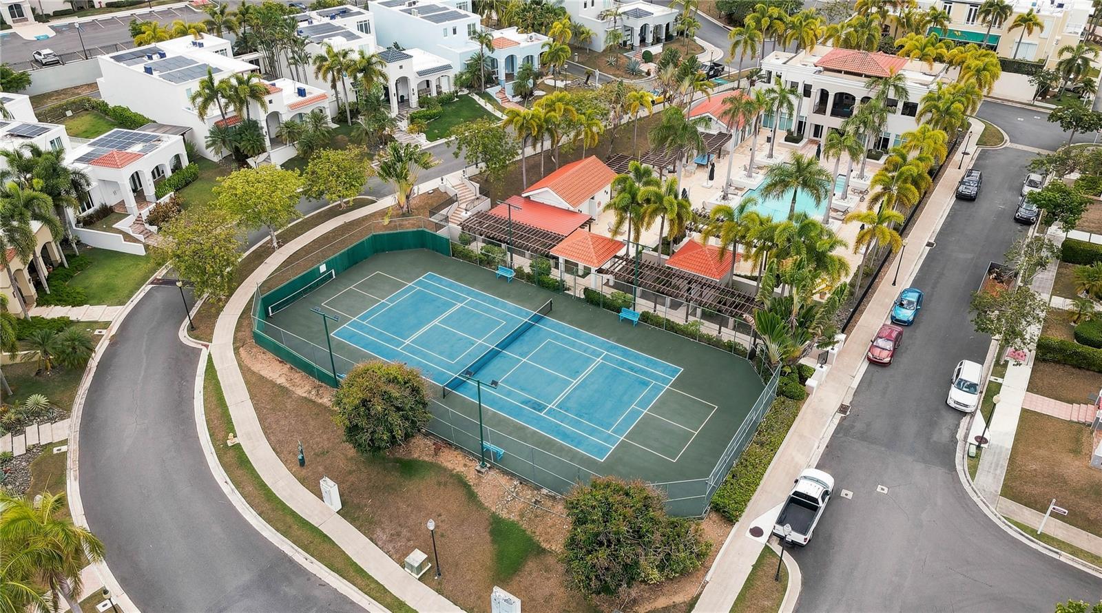 145 OLIVINE ST #PH-571