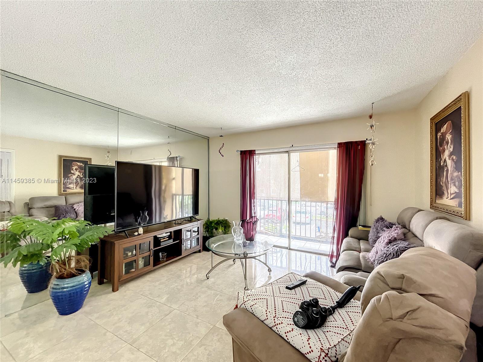 4707 NW 7th St # 8 Unit: 204-8