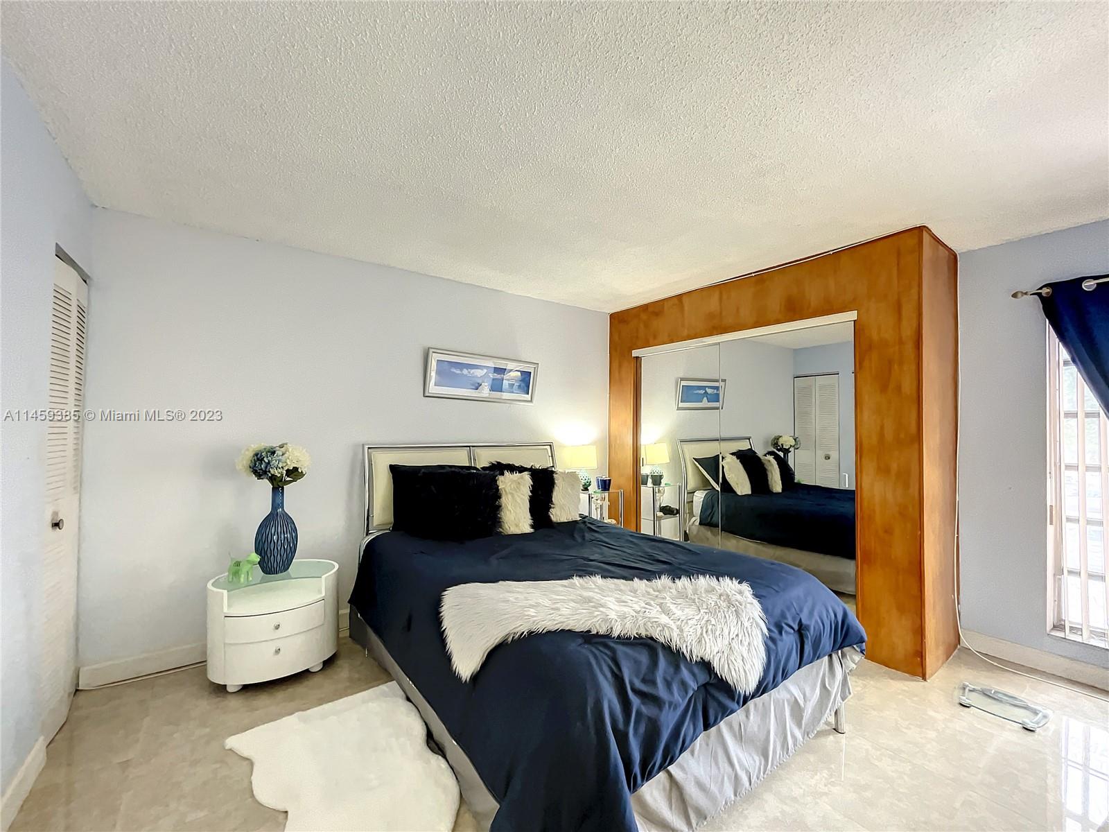 4707 NW 7th St # 8 Unit: 204-8