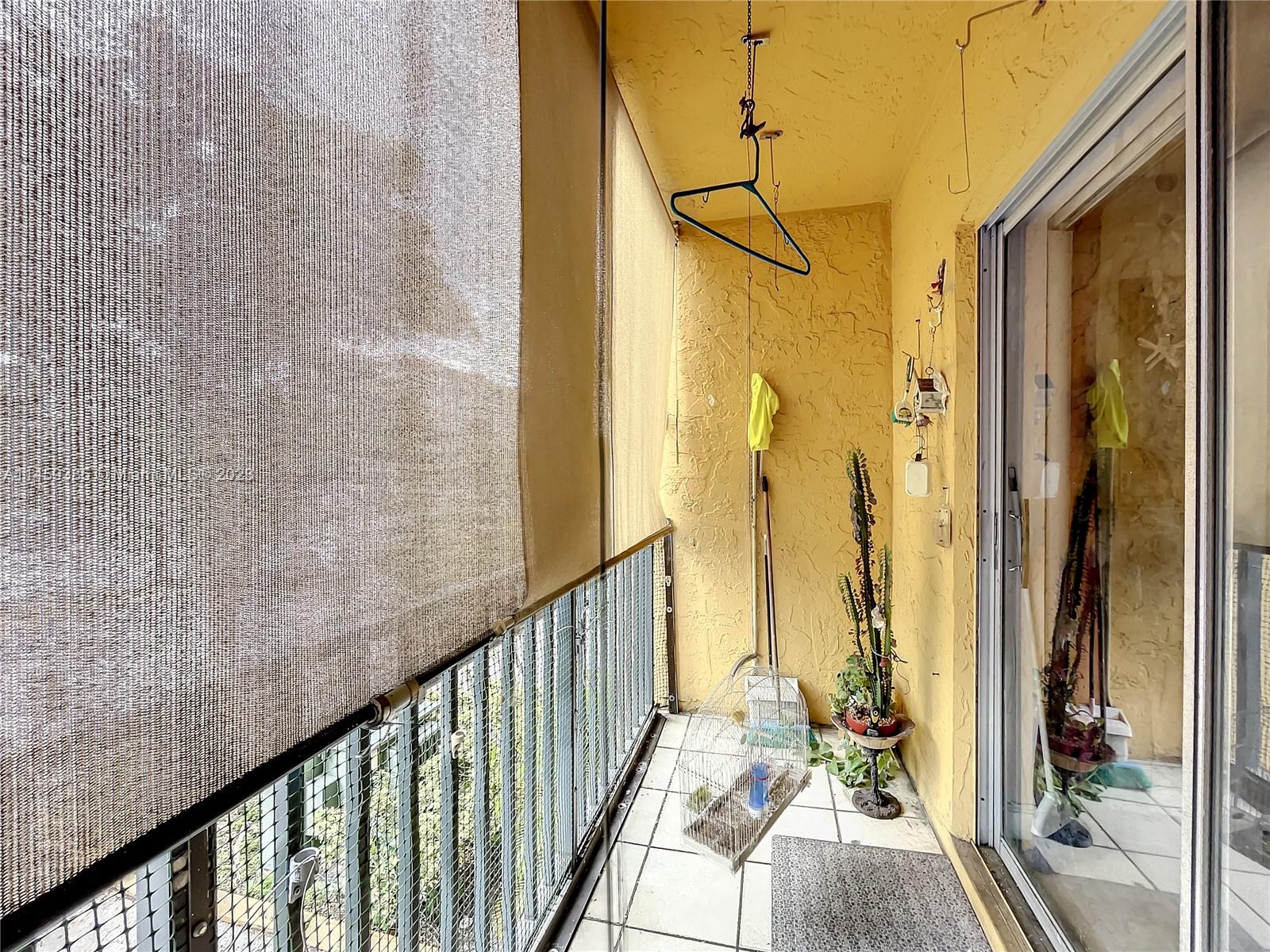 4707 NW 7th St # 8 Unit: 204-8