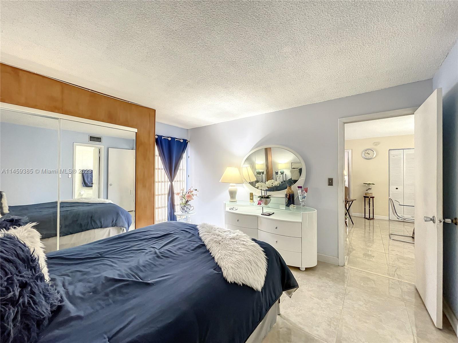 4707 NW 7th St # 8 Unit: 204-8