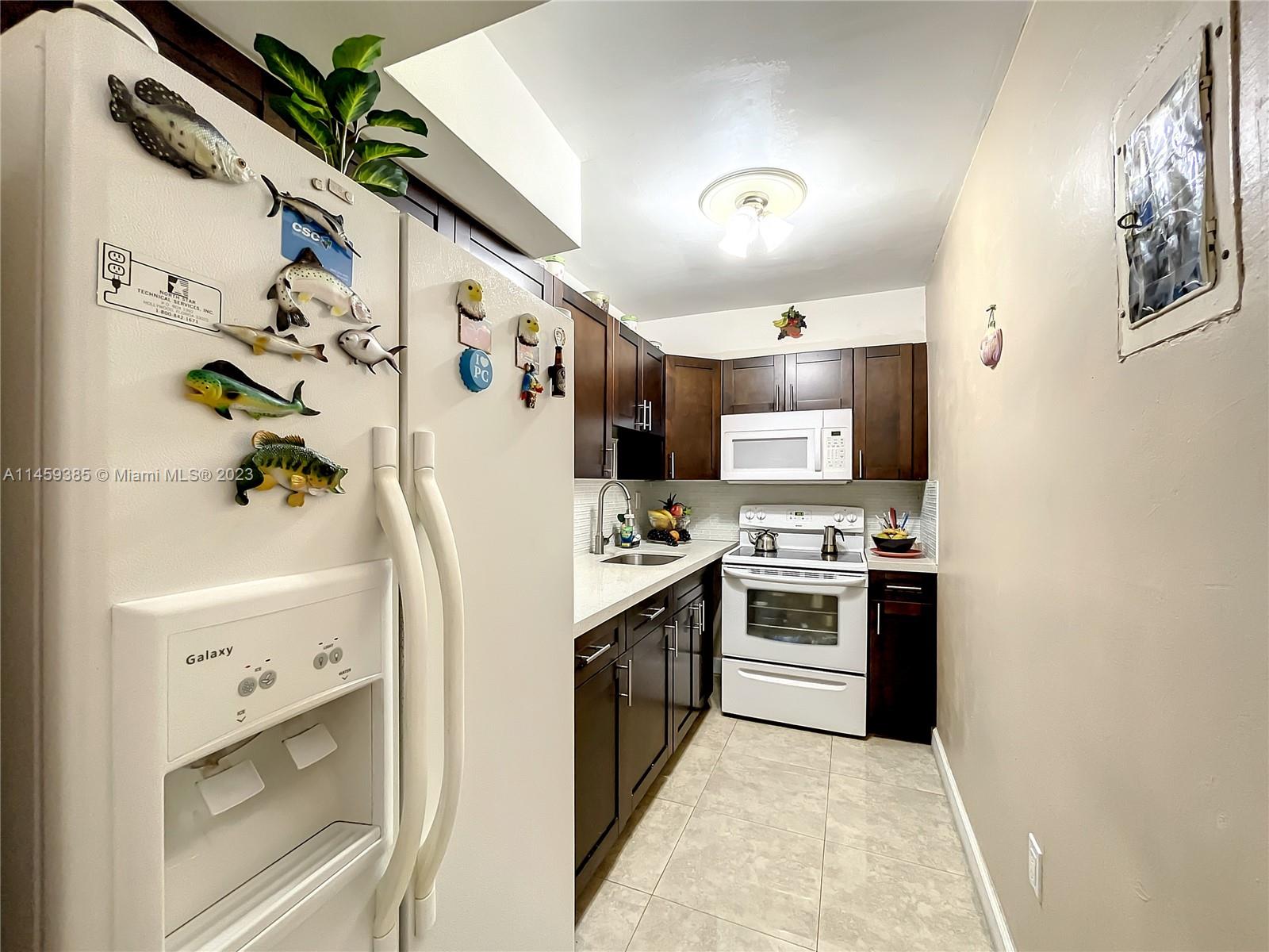 4707 NW 7th St # 8 Unit: 204-8