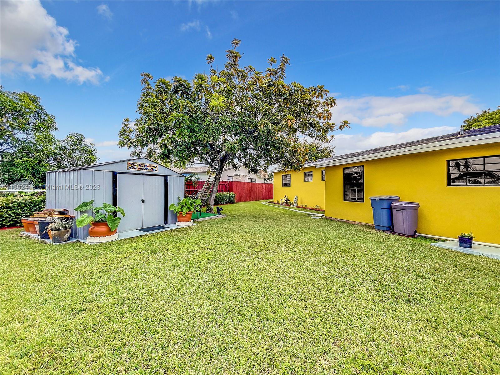 12135 SW 182nd Ter