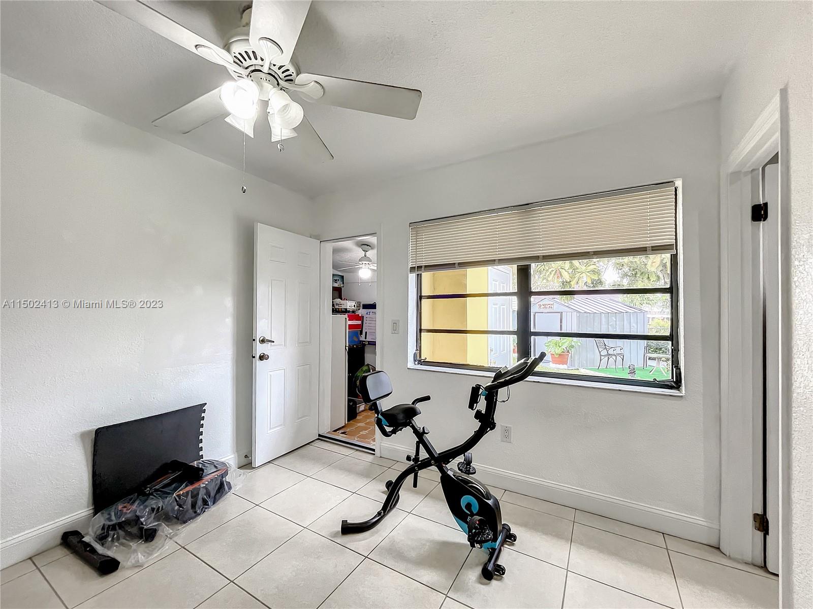 12135 SW 182nd Ter