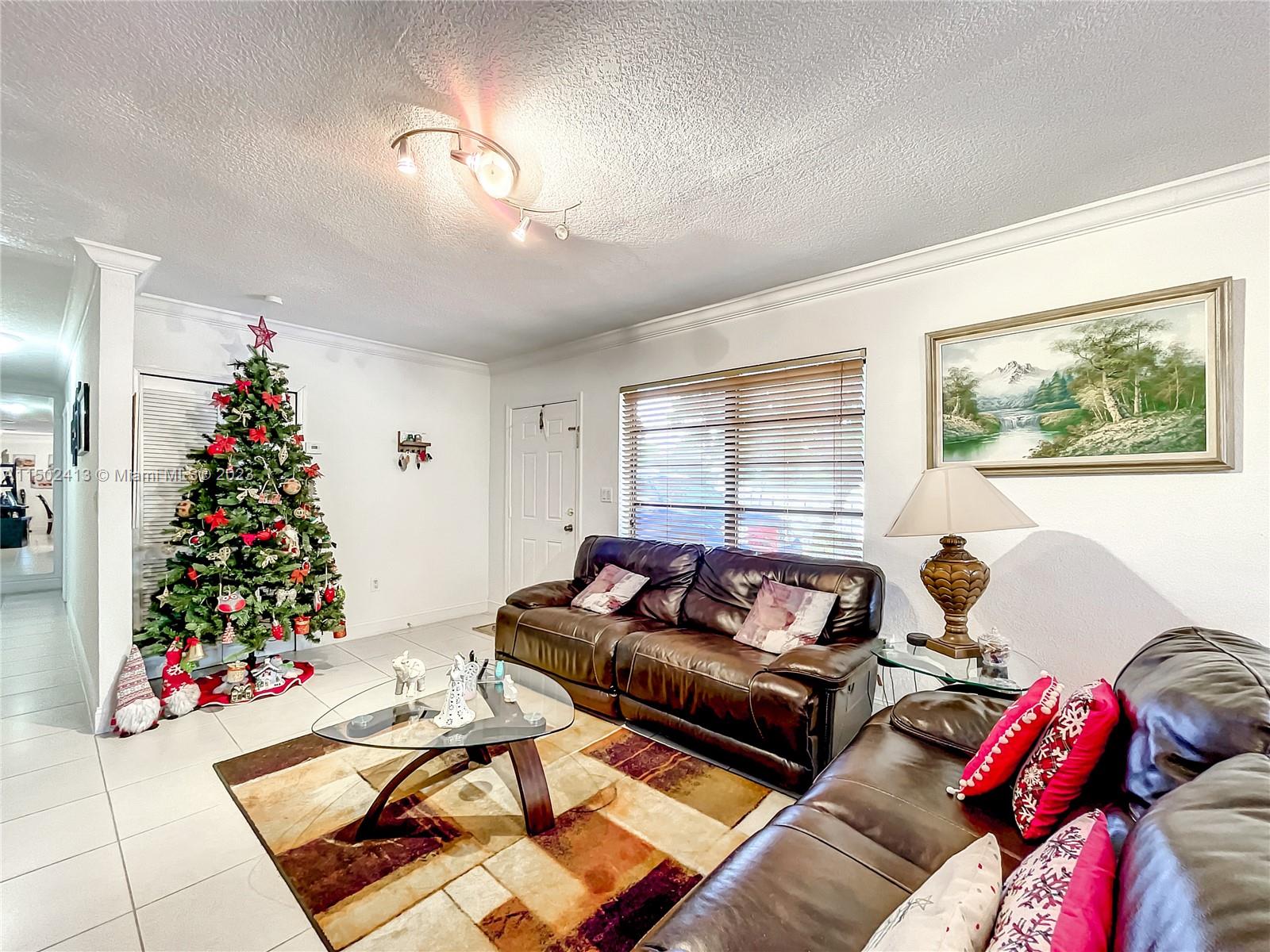 12135 SW 182nd Ter