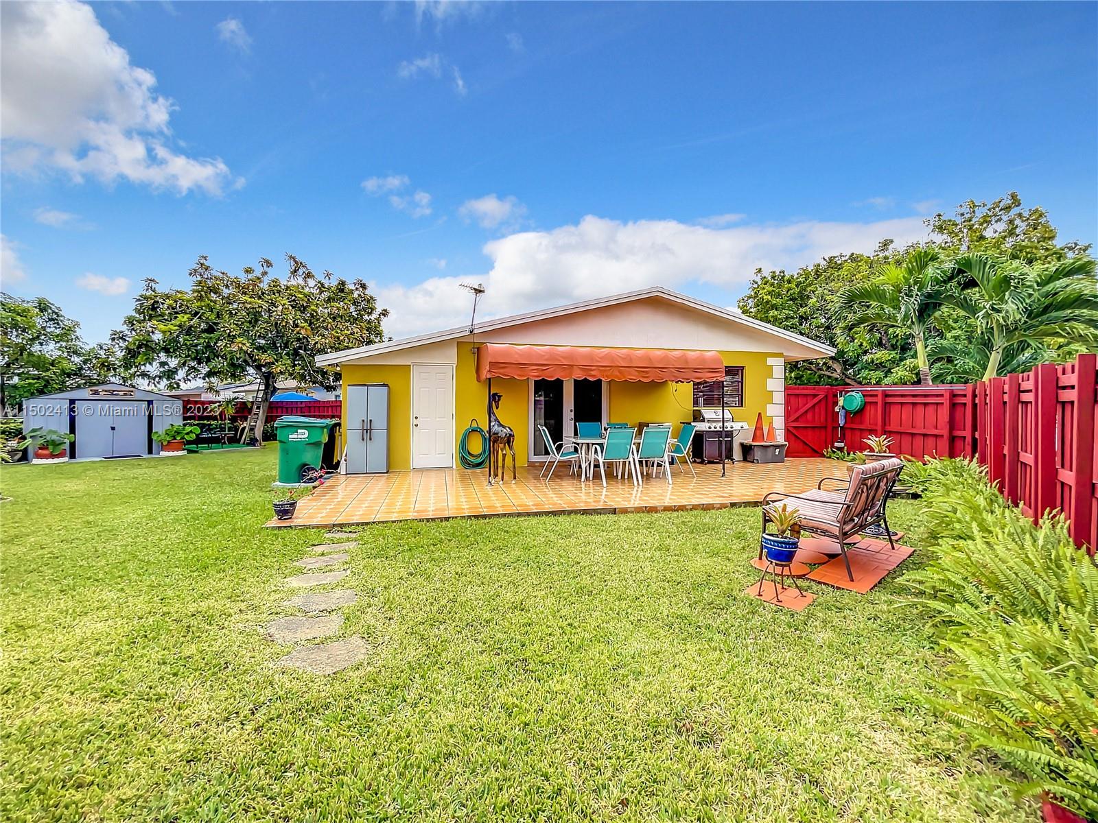12135 SW 182nd Ter