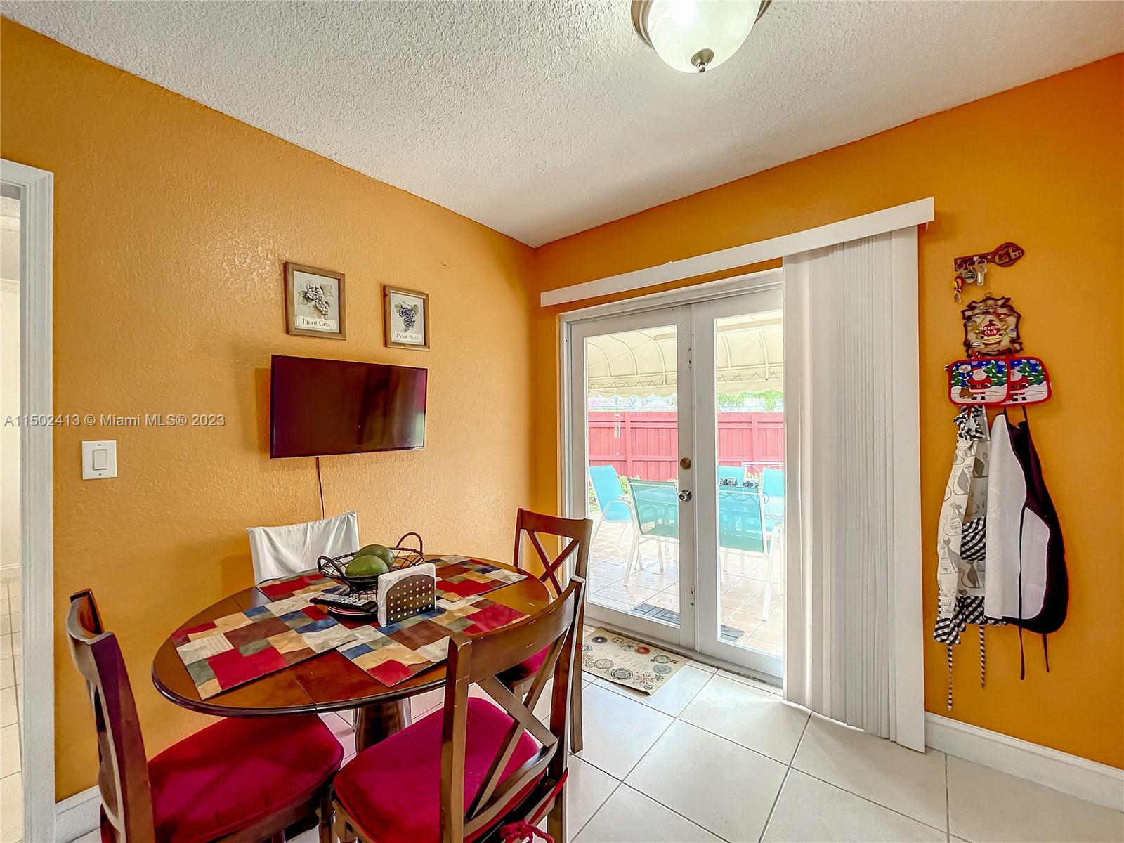 12135 SW 182nd Ter
