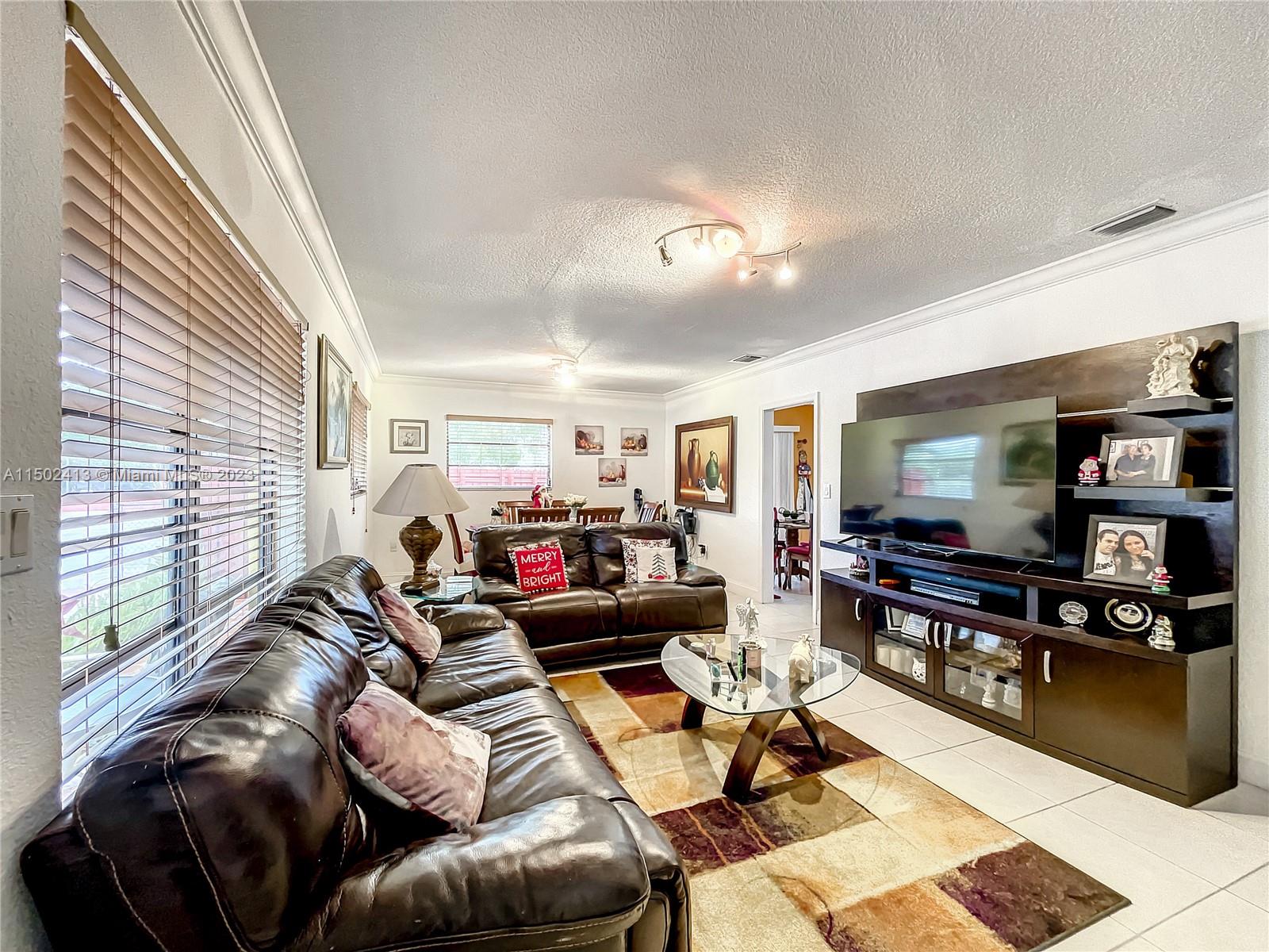 12135 SW 182nd Ter