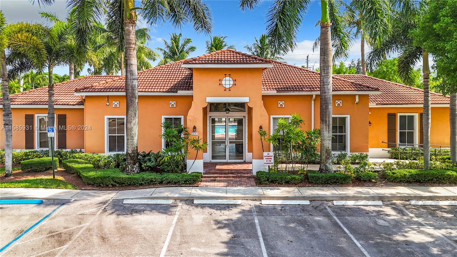 3557 Forest Hill Blvd # 54
