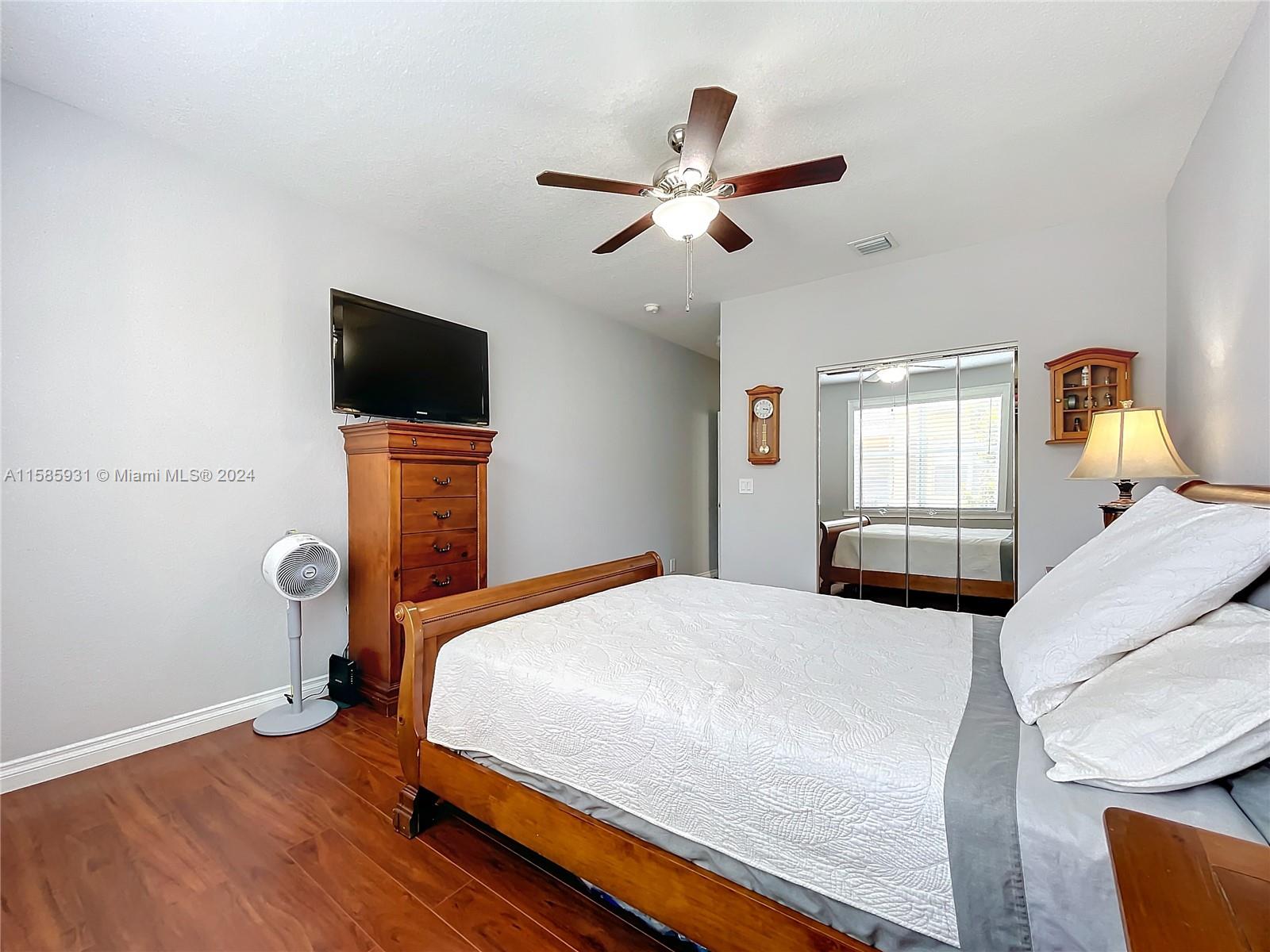3557 Forest Hill Blvd # 54