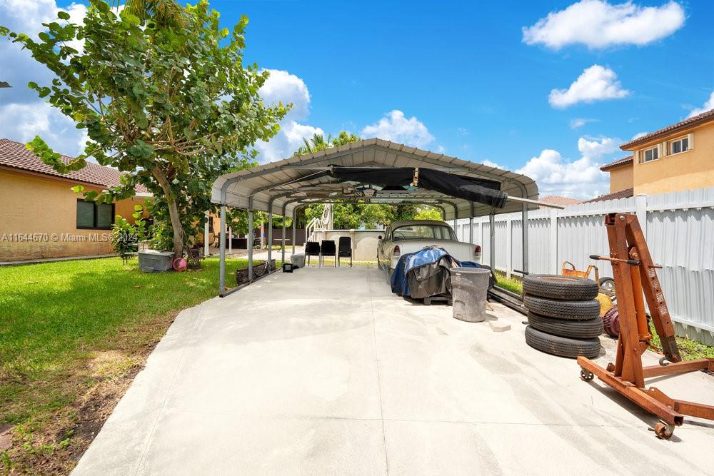 14203 SW 289th Ter