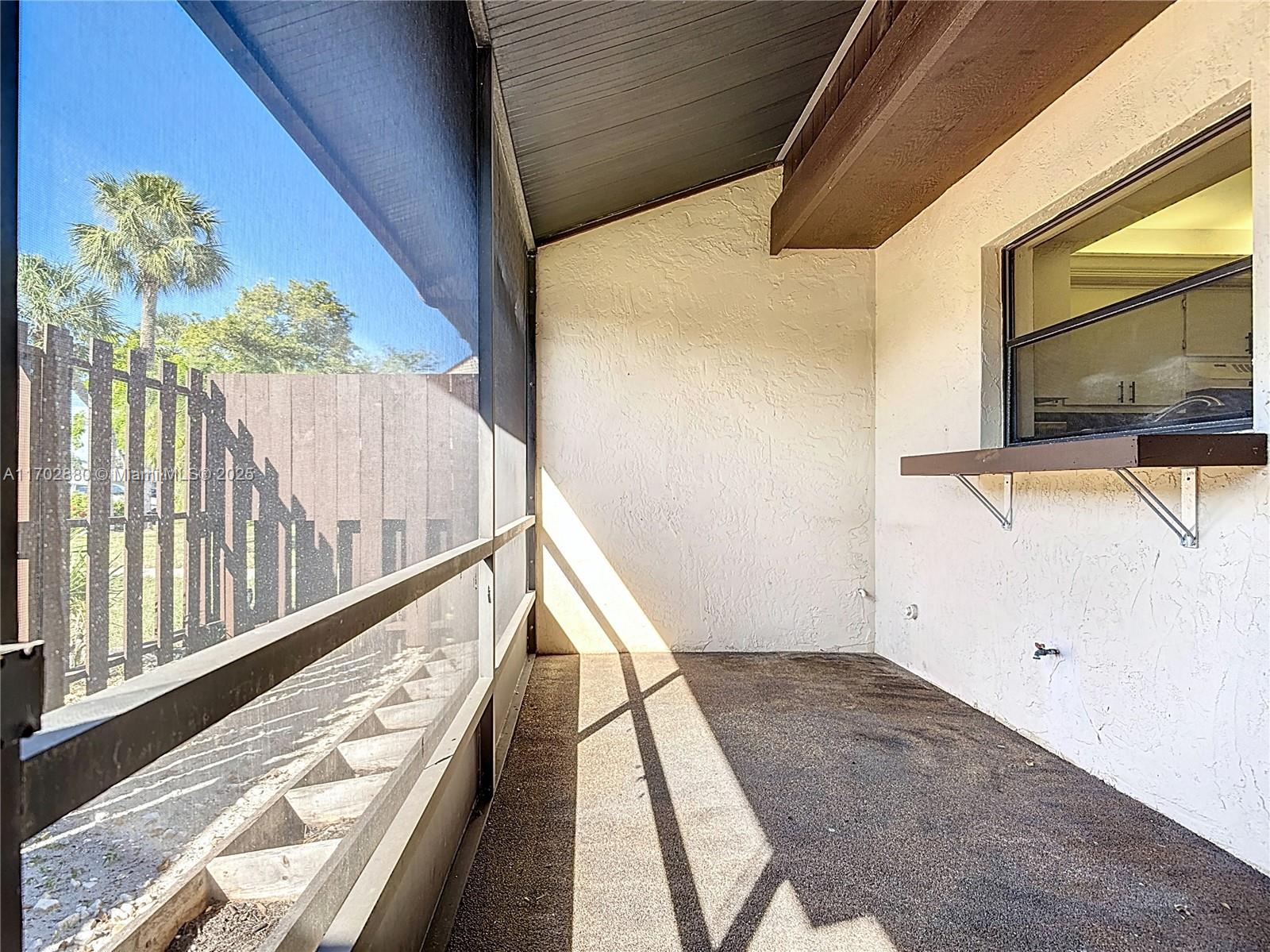 1220 SE 6th Ter # 60