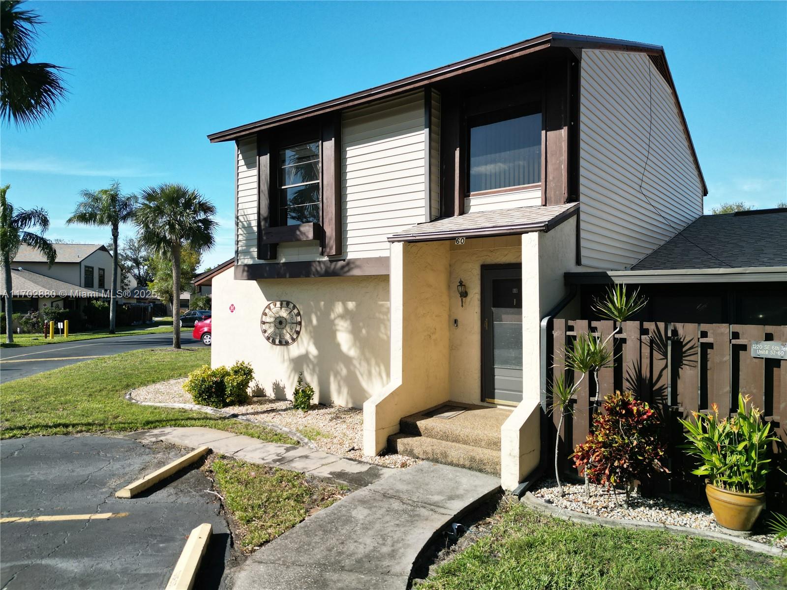 1220 SE 6th Ter # 60