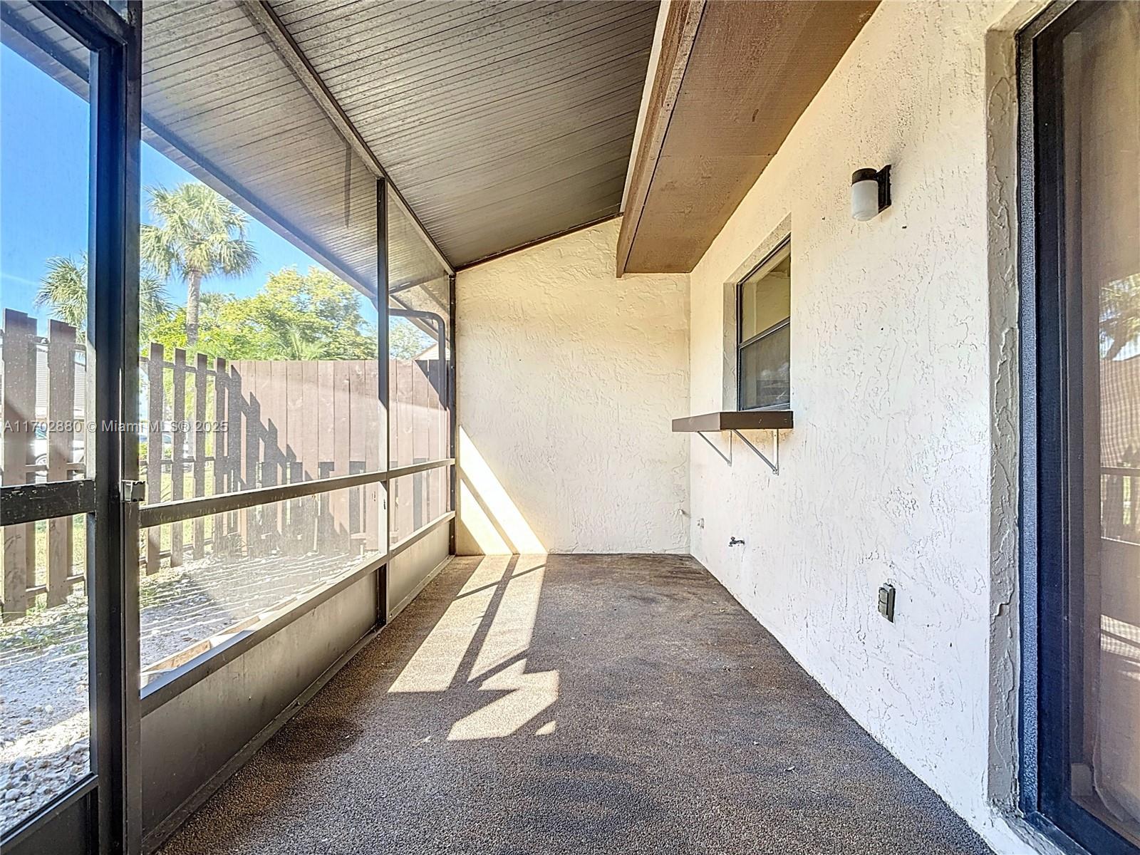 1220 SE 6th Ter # 60
