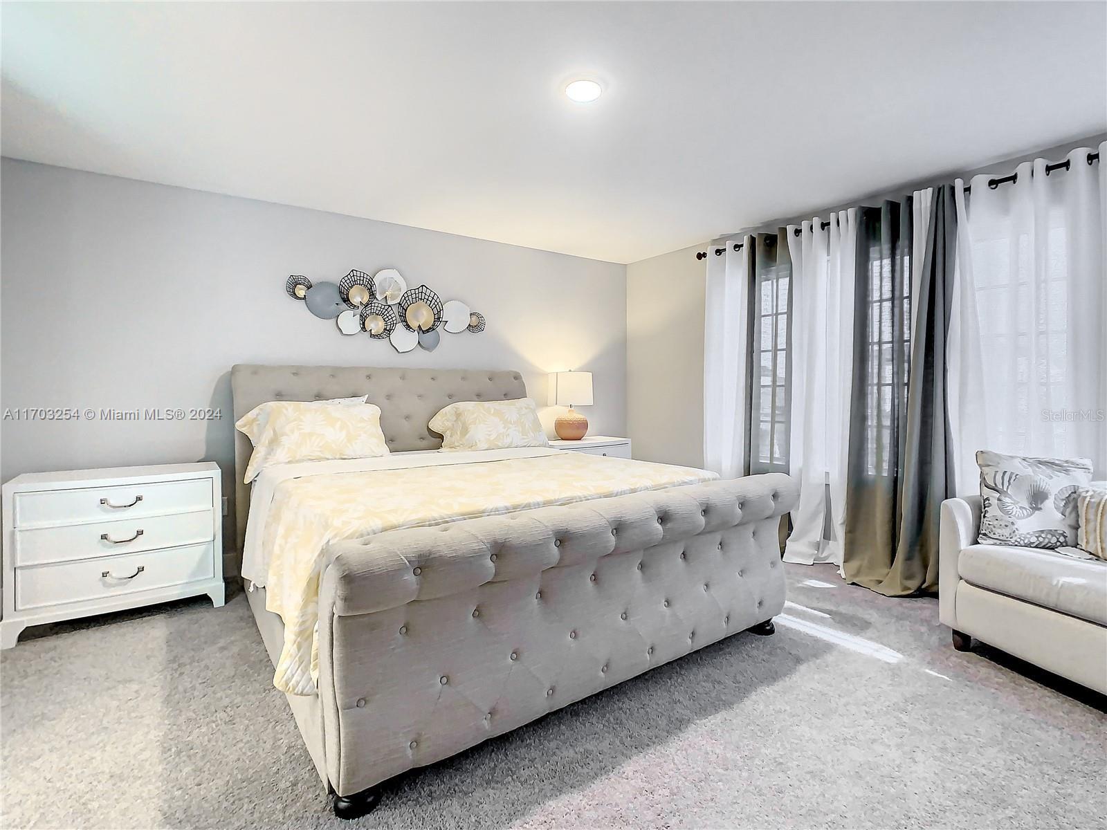1130 Arisha Dr