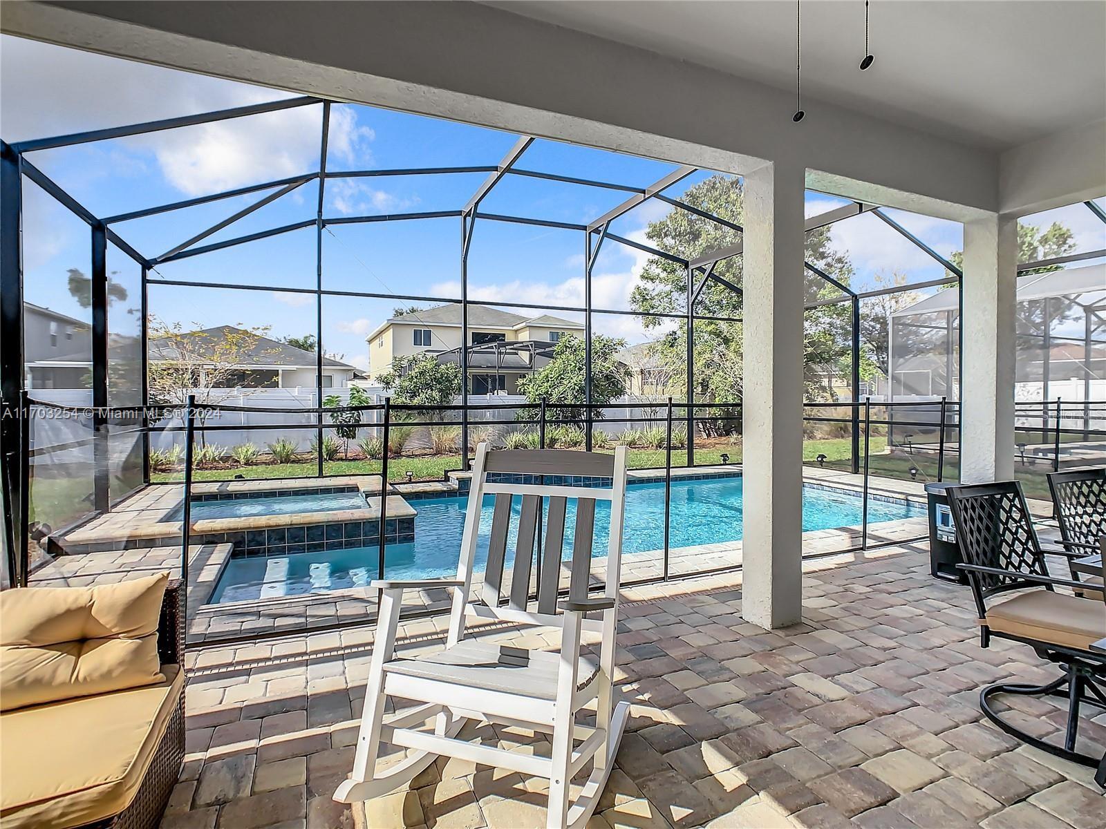 1130 Arisha Dr