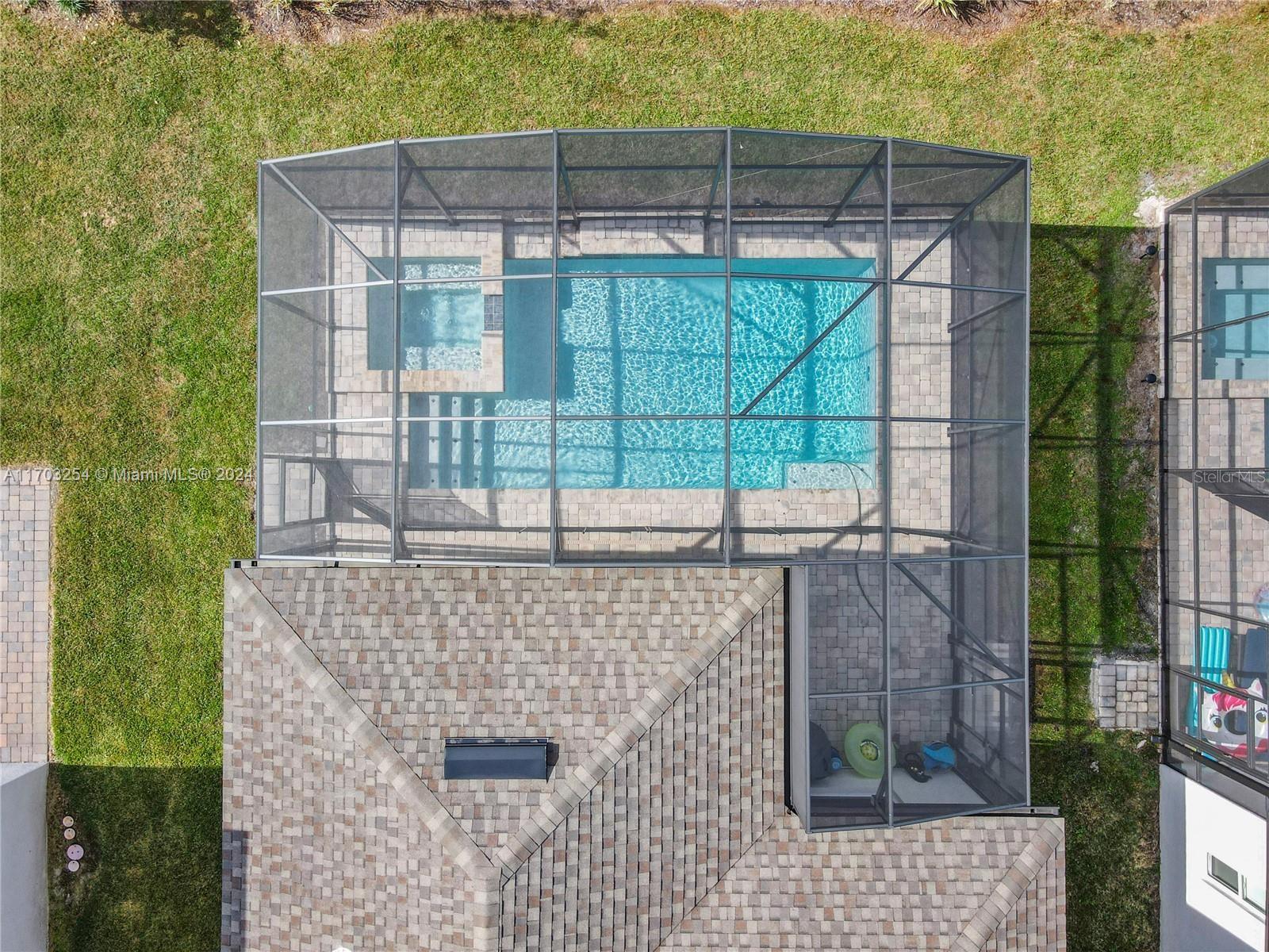 1130 Arisha Dr