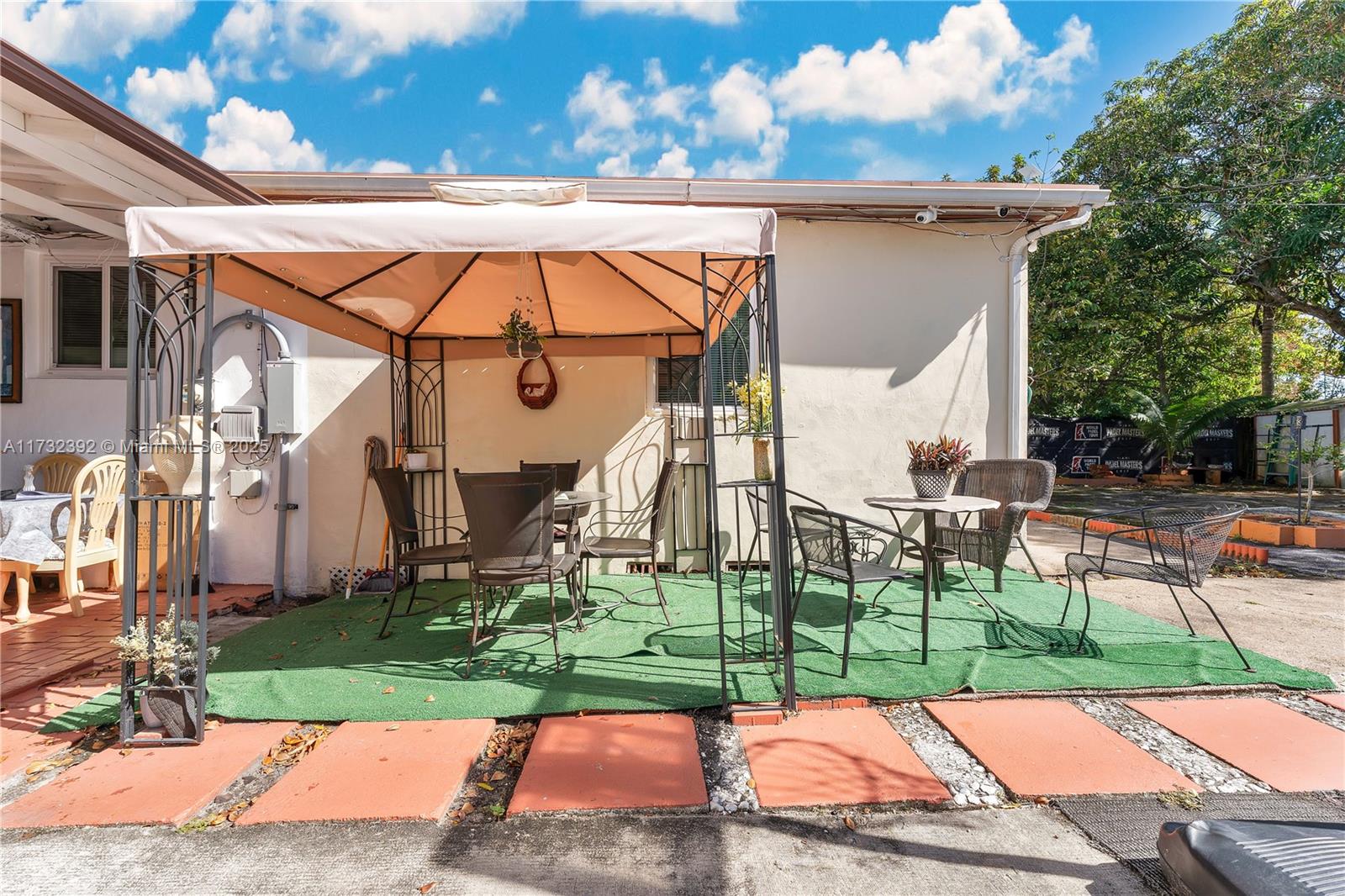 380 NW 133rd St