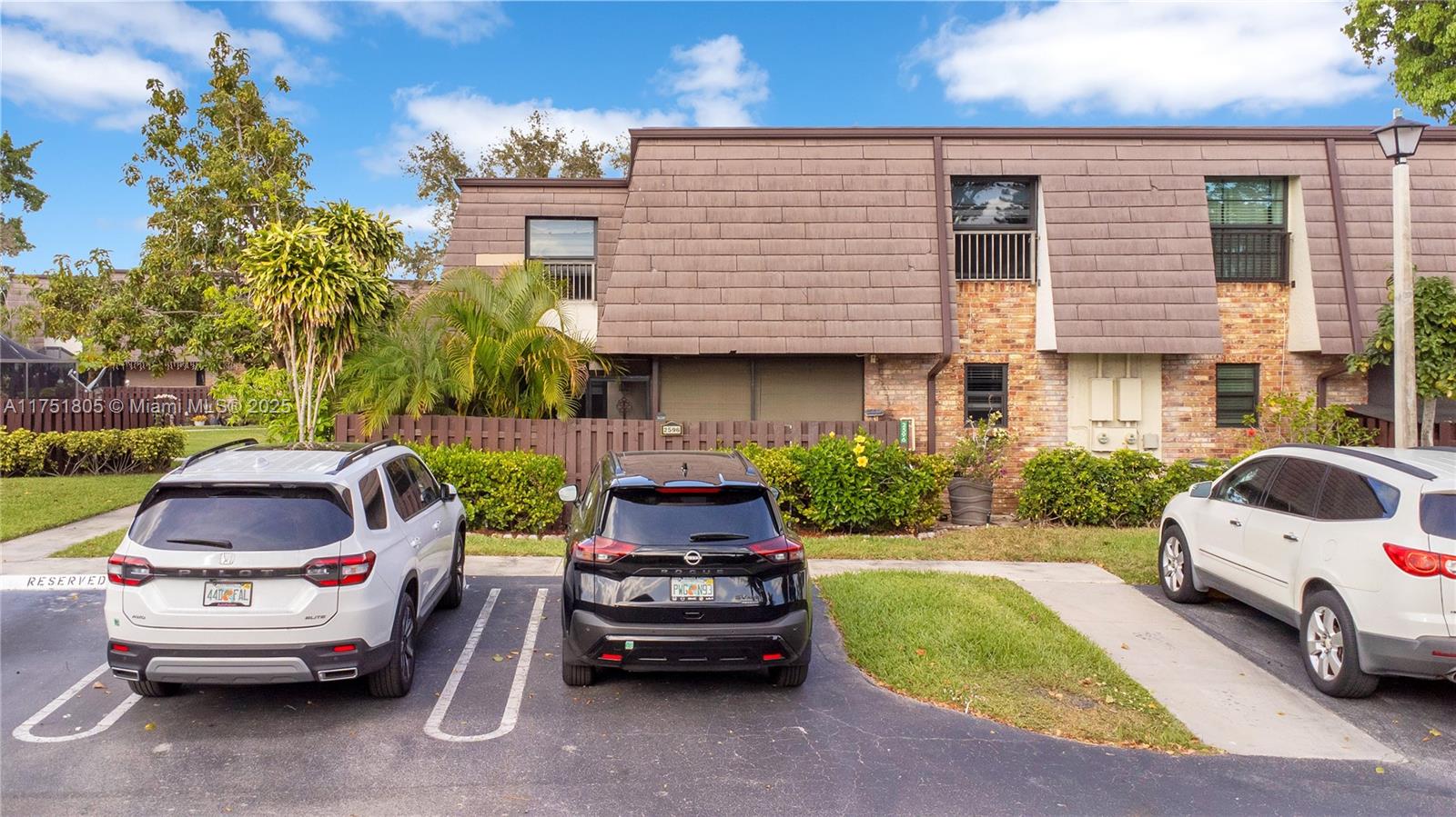 2596 NW 99th Ave