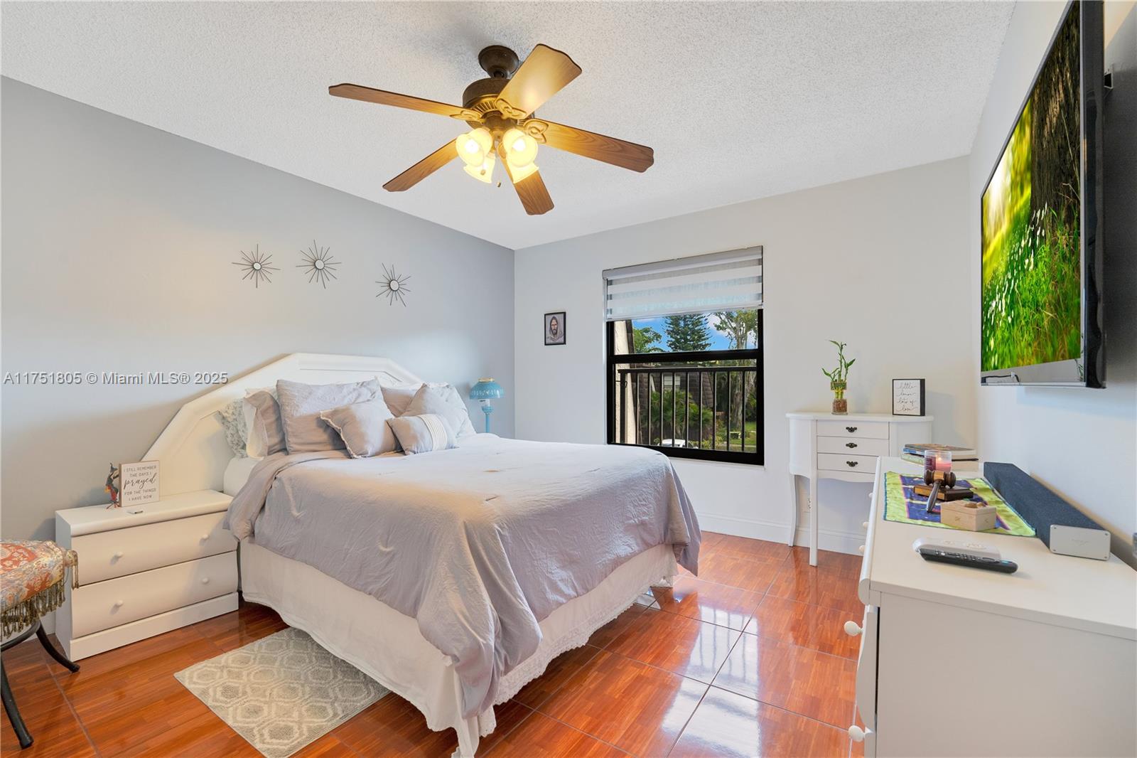 2596 NW 99th Ave