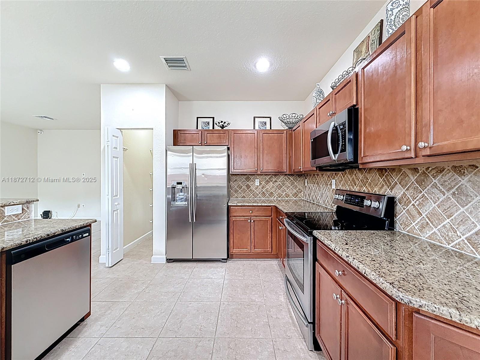 24107 SW 114th Ct