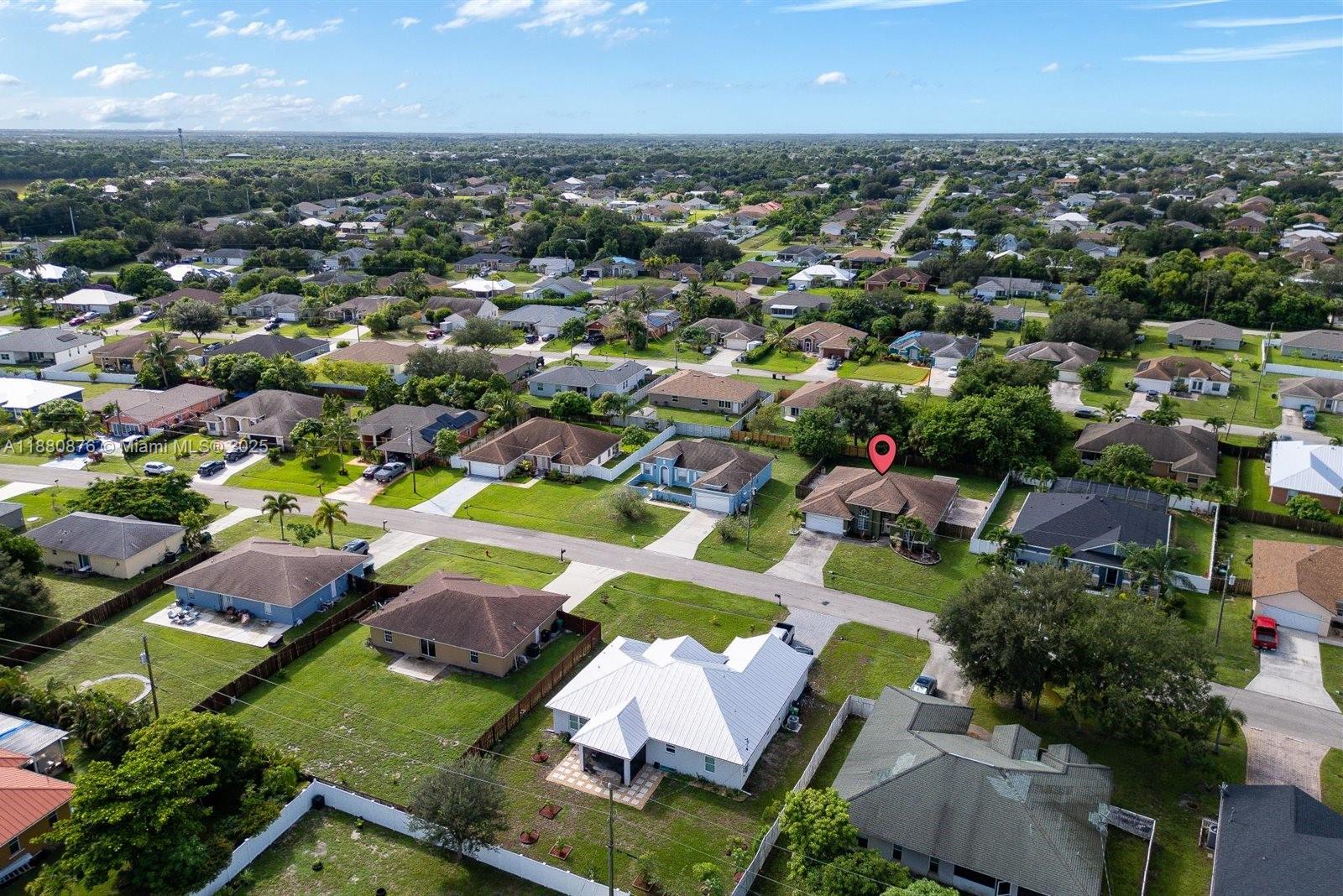 566 SW Halifax Ave, Port St. Lucie