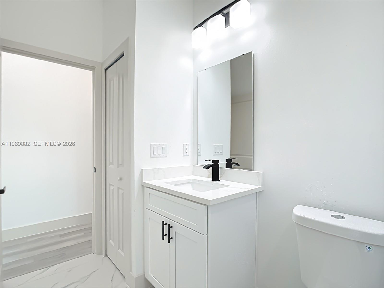 15467 HILLSBOROUGH BOULEVARD